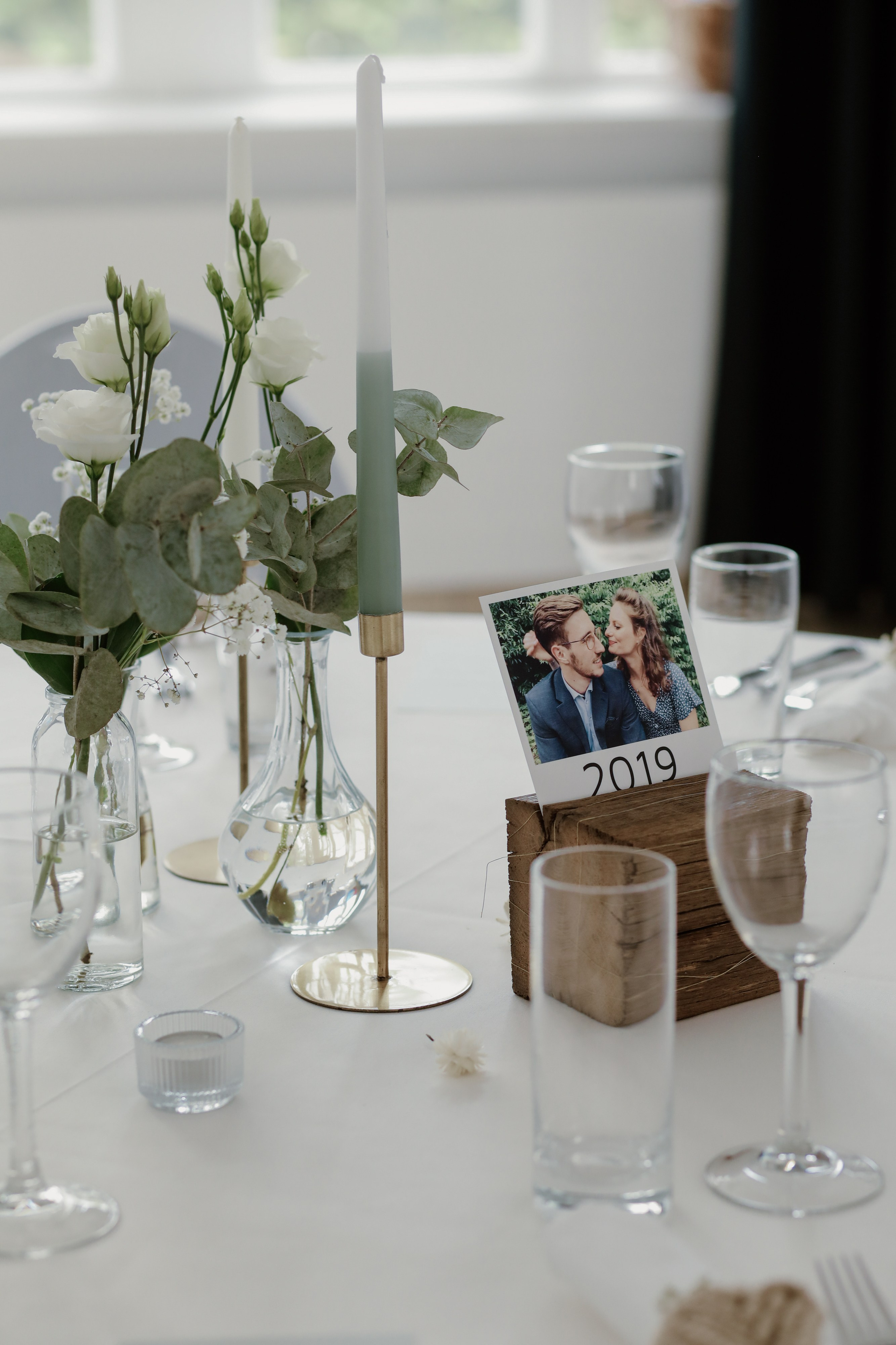 Elegante Hochzeitsdekoration im Schlösschen Limburgerhof – stilvolle Details Pfalz