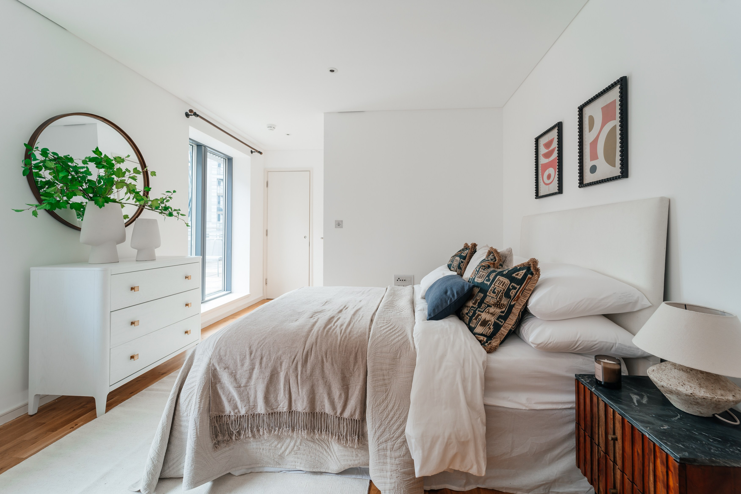 Photography of a 2 bedroom flat. Photographer in England Ekaterina Romanova