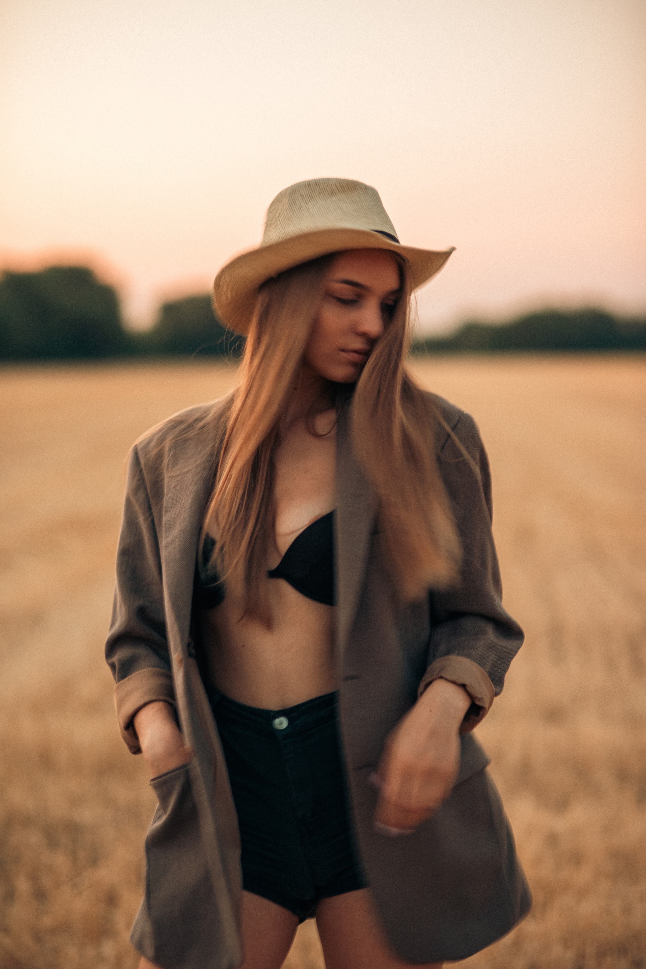 SOMMER. Photographer and videographer in Norway and Slovakia Andrea Zemko