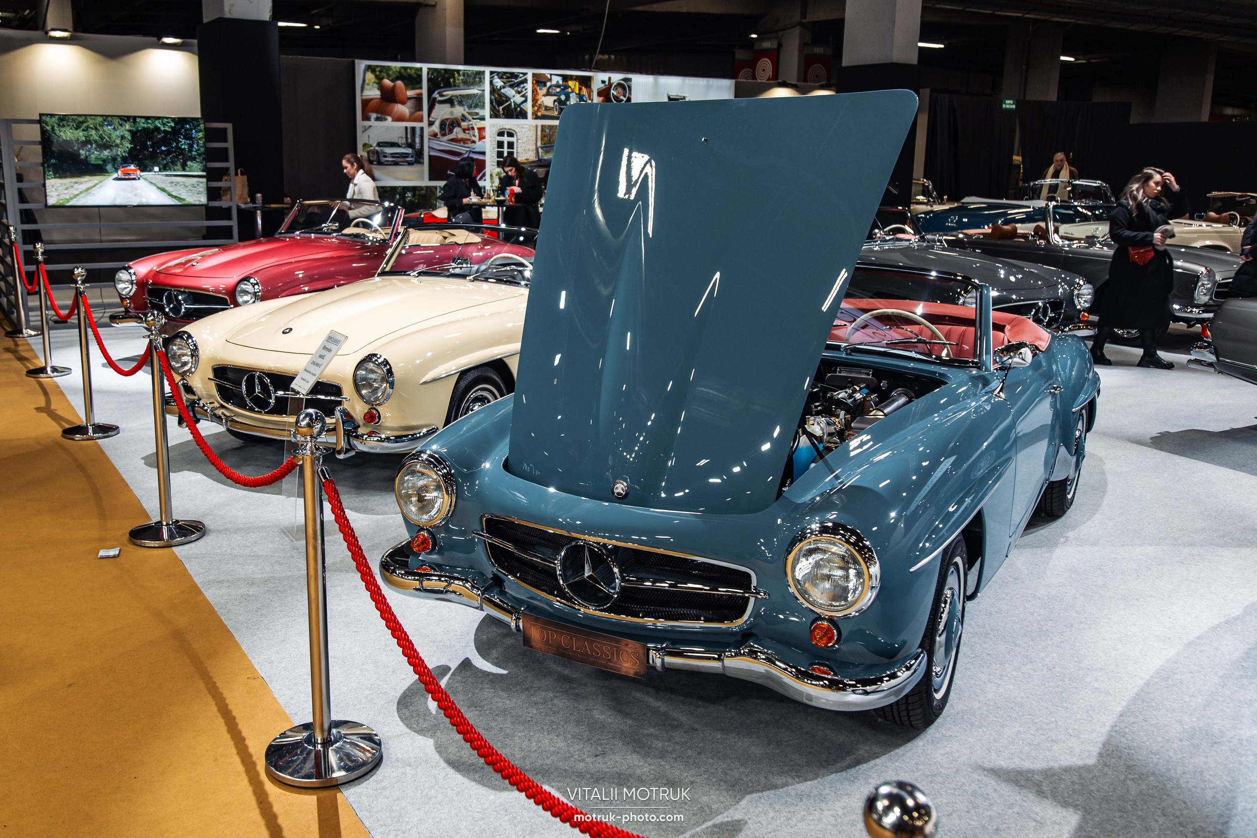 Retromobile 2023. Photographer in Paris — Vitalii Motruk