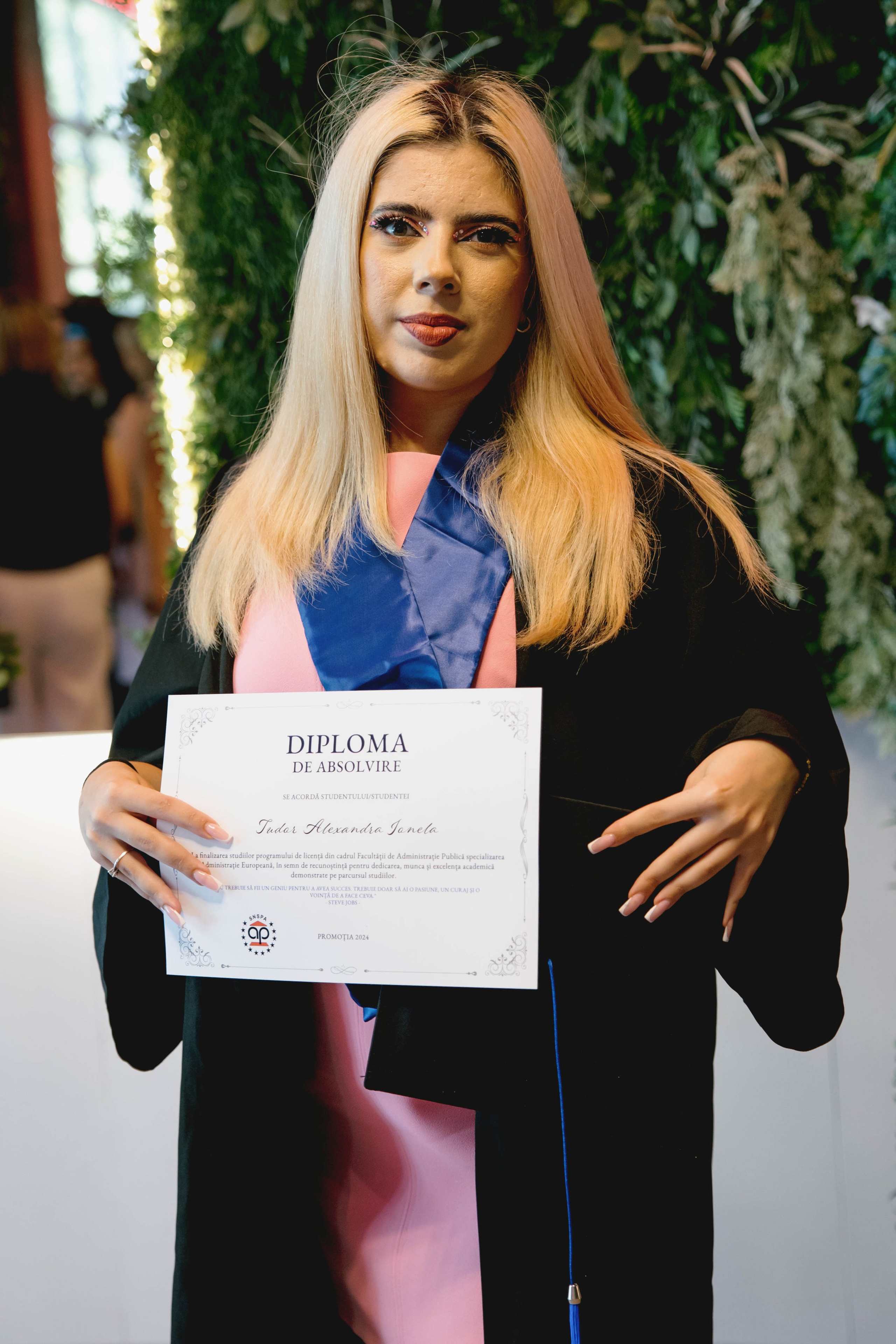 Festivitate Absolvire SNSPA 2024 - Jubile Bucuresti. MDimaFotoStudio. Fotograf de nuntă, evenimente private și de familie