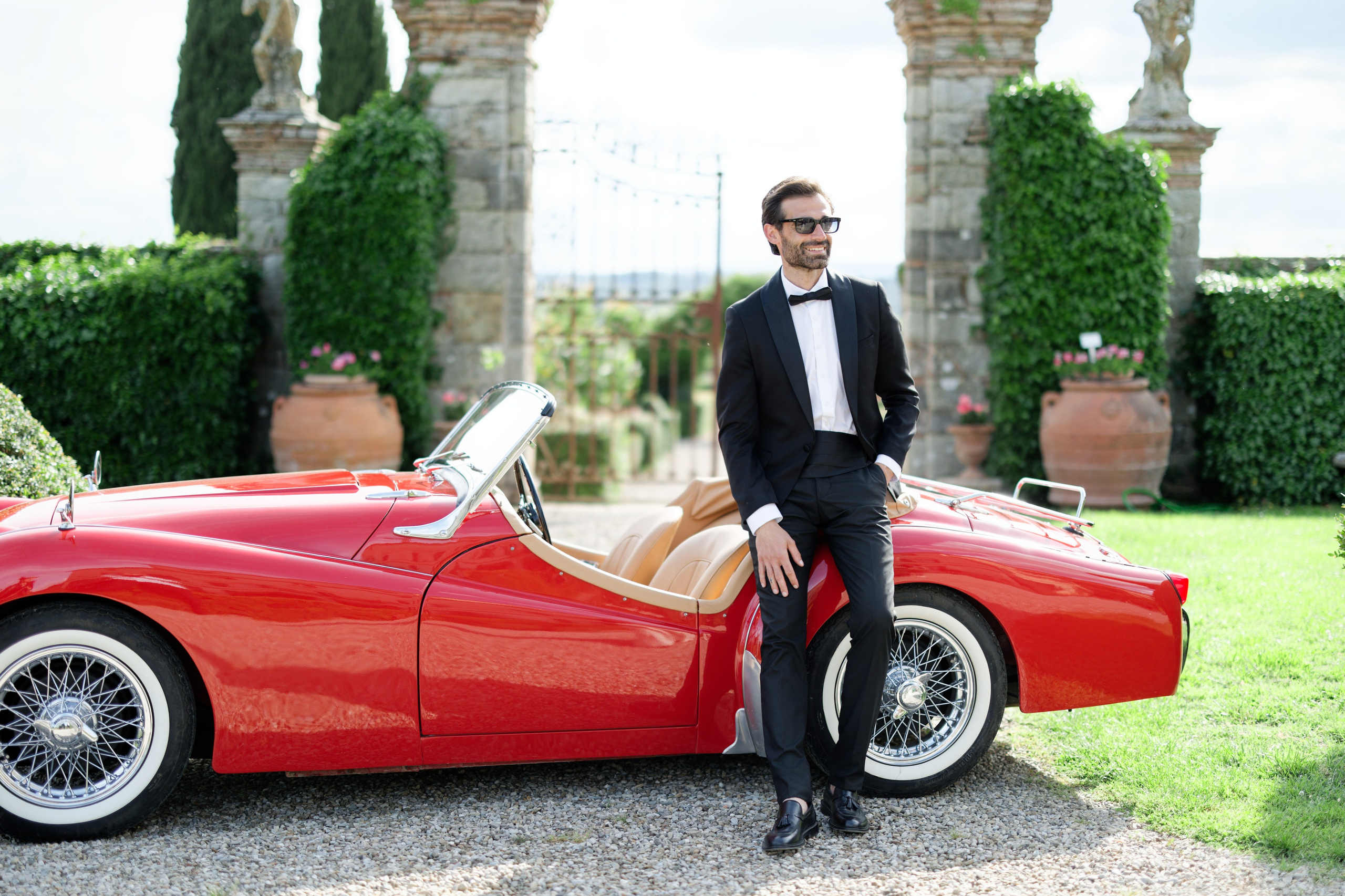 Wedding editorial at Villa di Geggiano, Tuscany, Italy