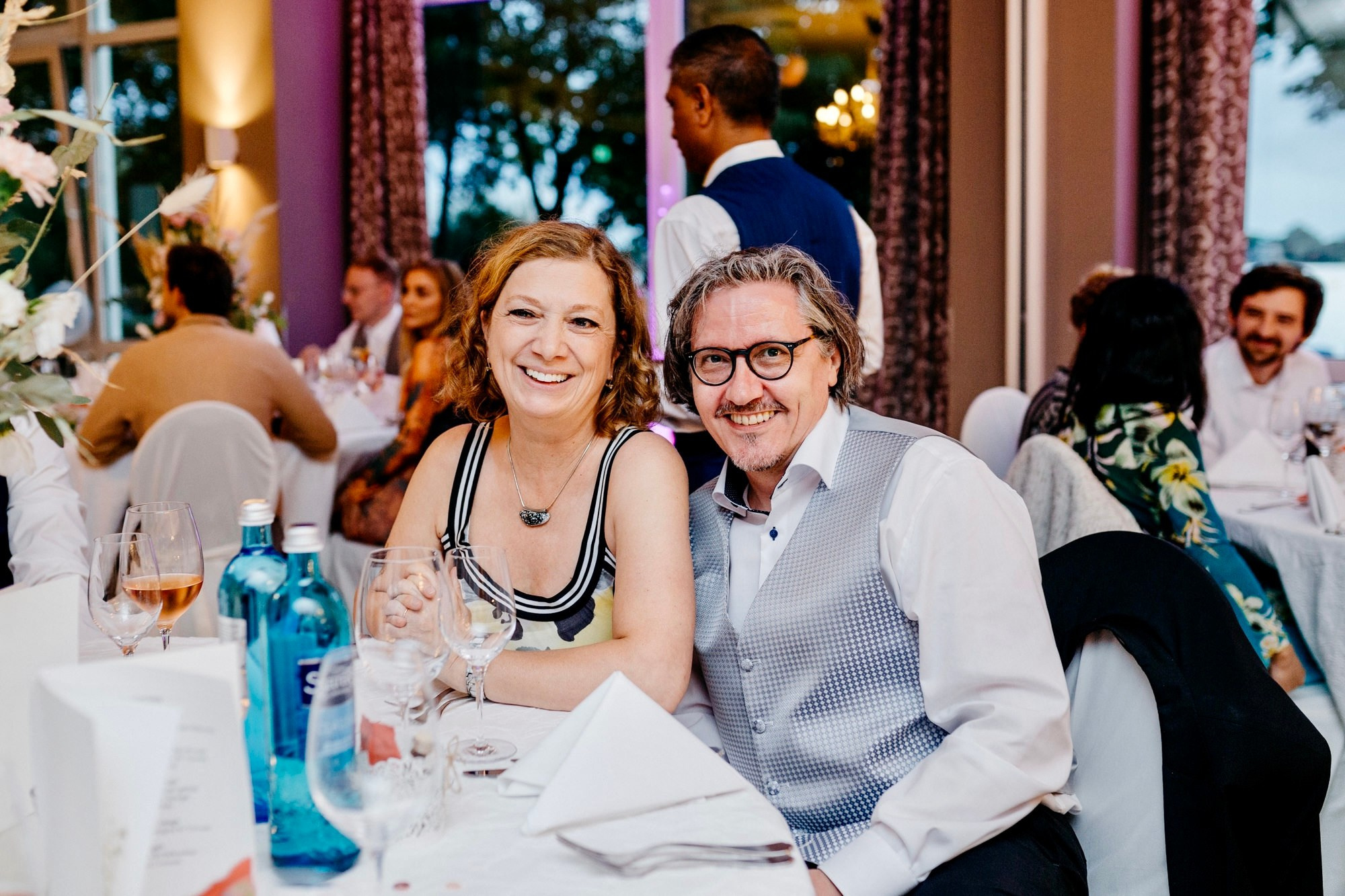 Hochzeit im malerischen Dämeritzseehotel. Hochzeitsfotografie in Berlin Nataliia Schütze