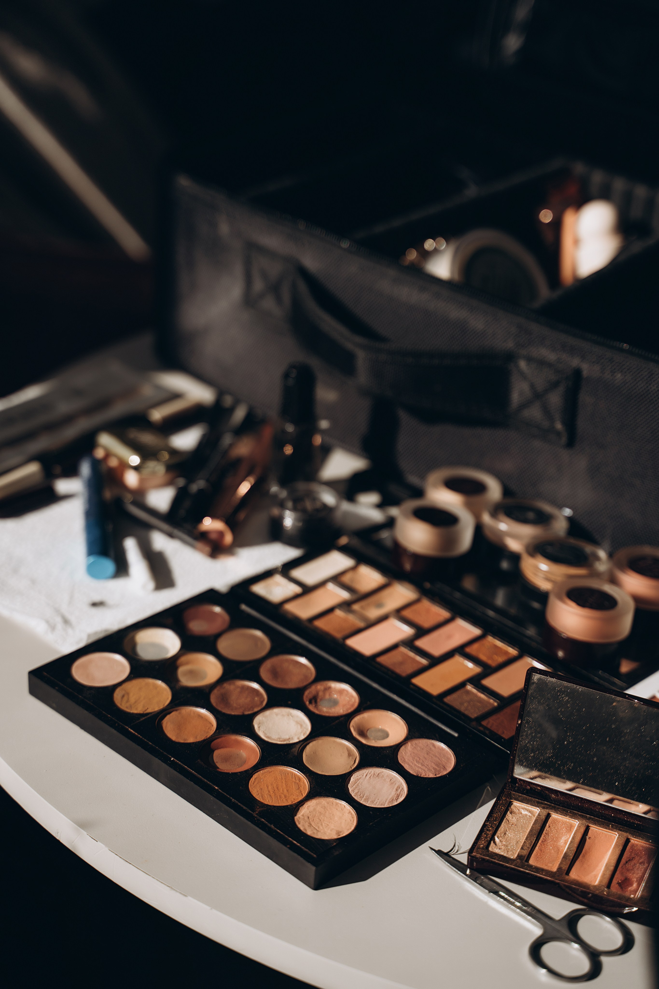 Megan & Oneias. Maternity/Love story/Wedding photographer