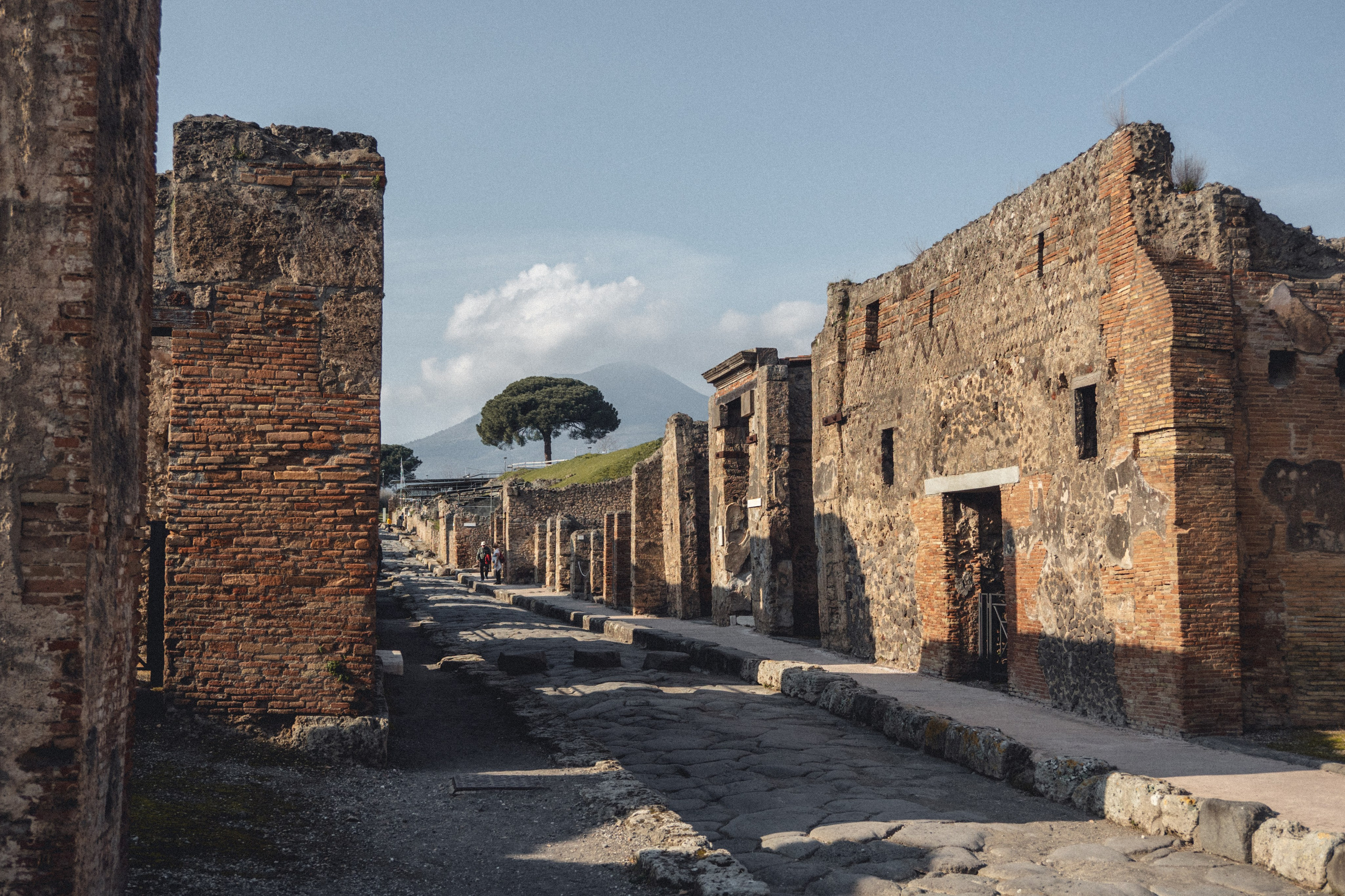 Pompeii. Photographe sur Cote d’Azur. Portraits de familles, couples, enfants, événements