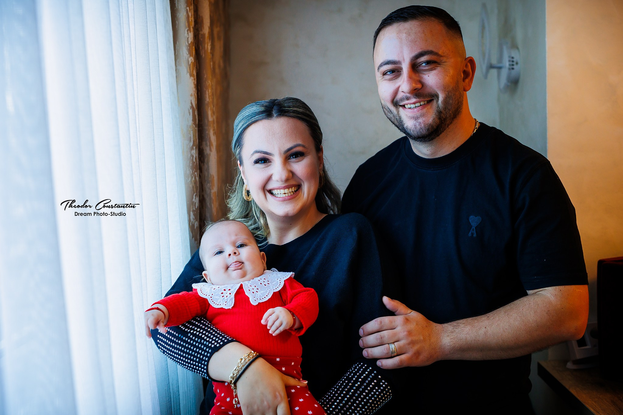 Botez. Dream Studio Galați – ședințe foto profesionale pentru familie, portrete și evenimente