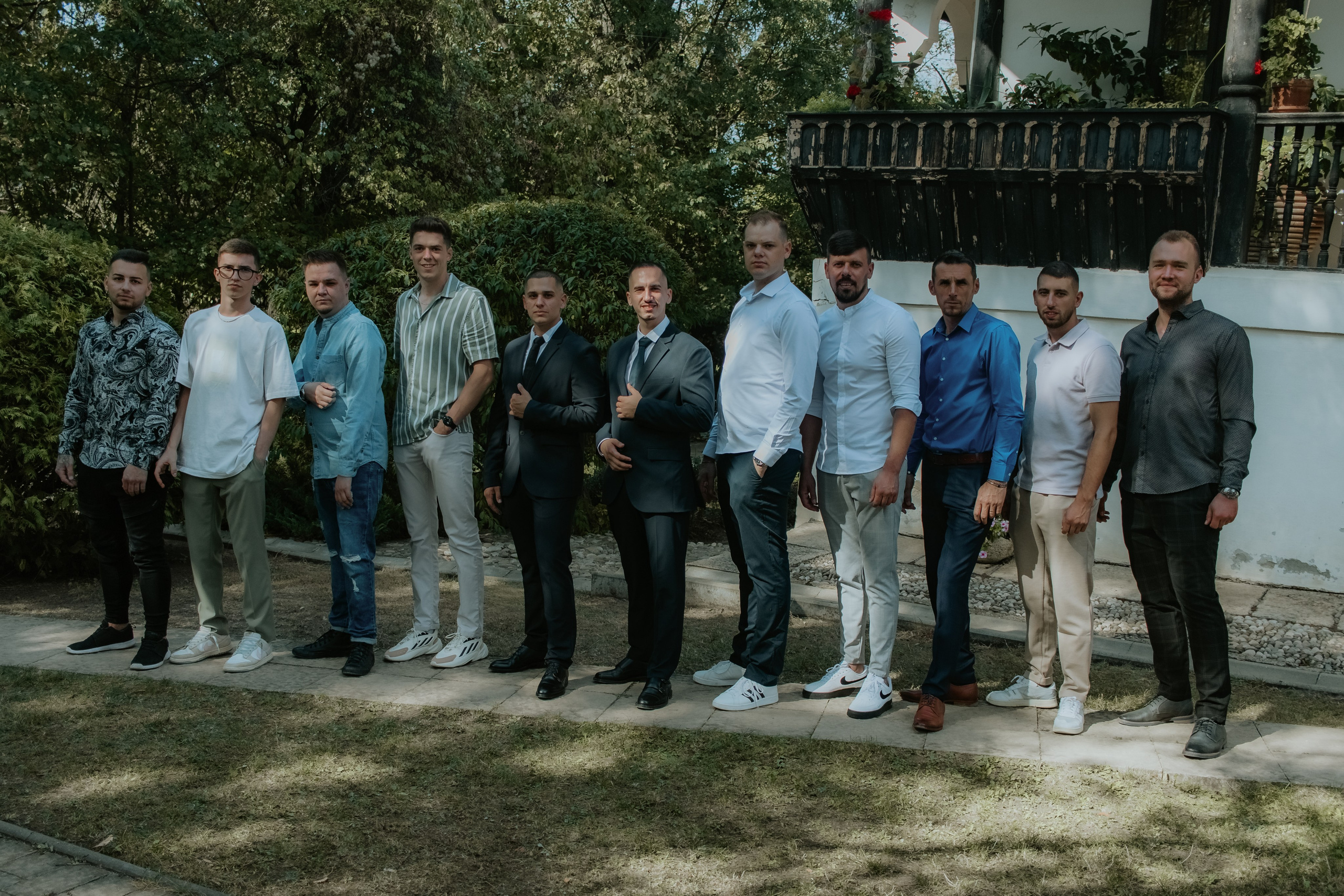 Ana & Alex. Fotograf si videograf — evenimente si studio