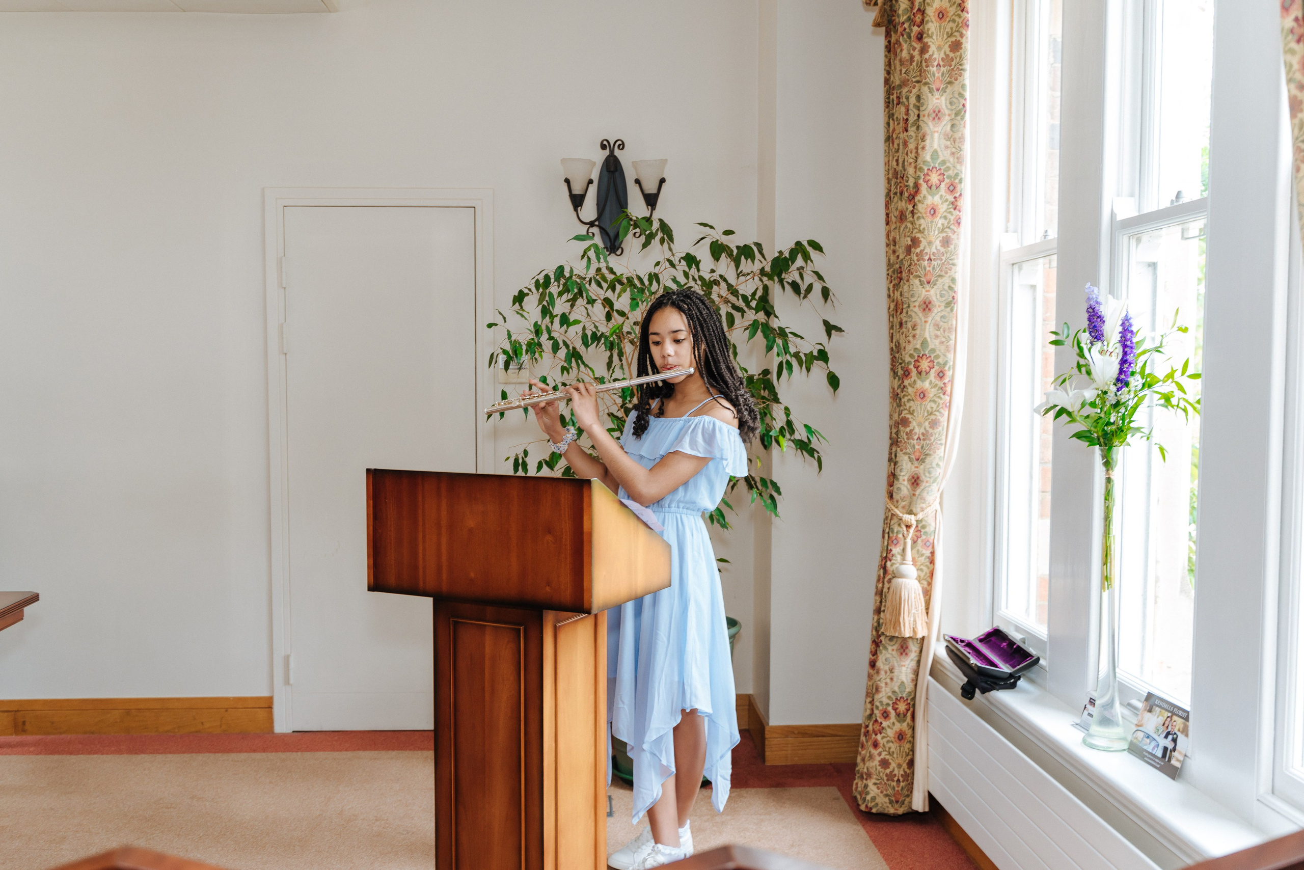 St Albans Register Office, St Albans Register Office wedding , St Albans, wedding in St Albans, civil ceremony in St Albans Register Office, small wedding, photographer for small wedding in St Albans Register Office