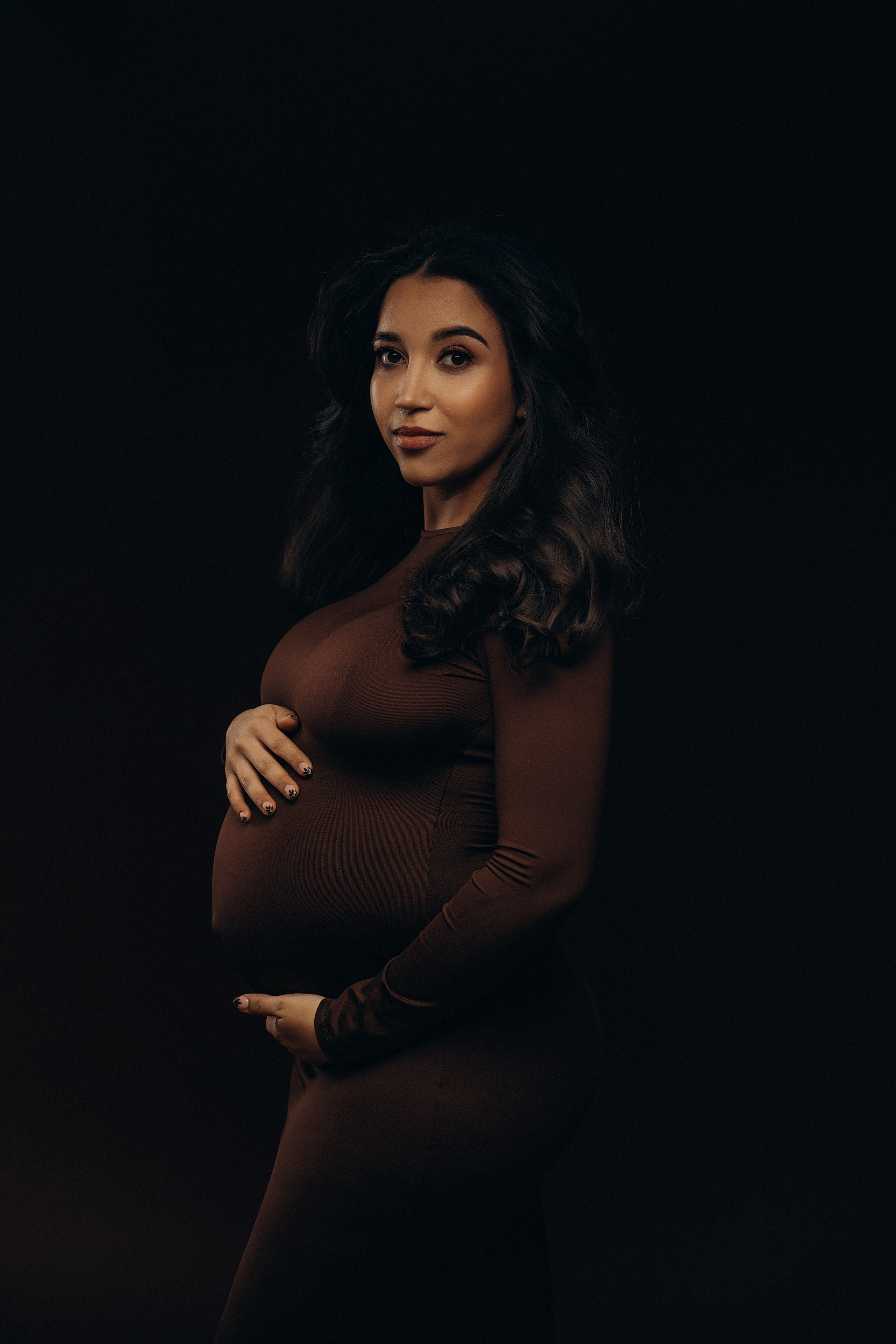 STUDIO: Barbara. Maternity/Love story/Wedding photographer