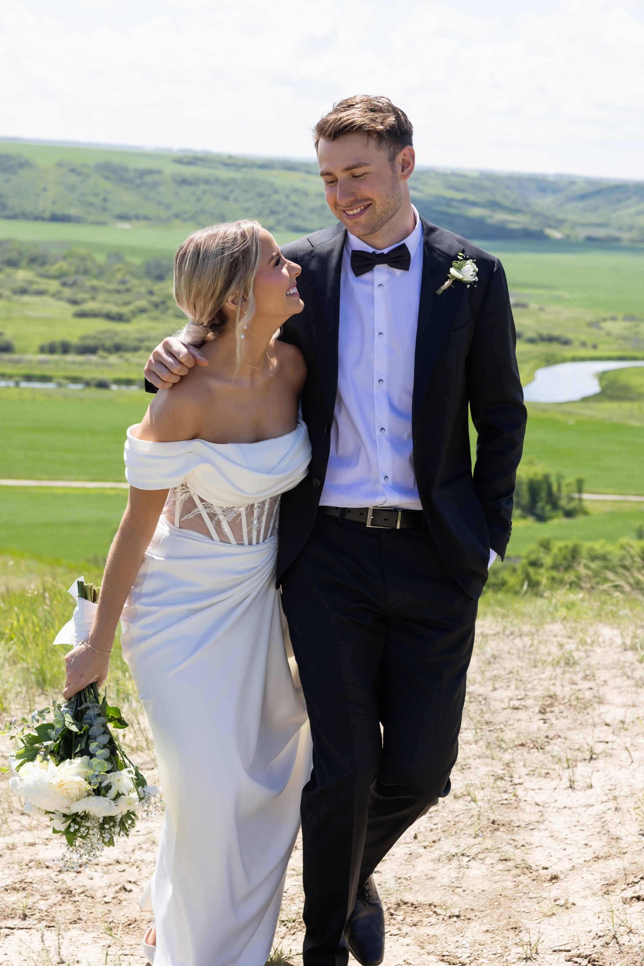 Beautiful Lakeside Wedding Photography. Wedding photography and videography in Regina, Saskatchewan