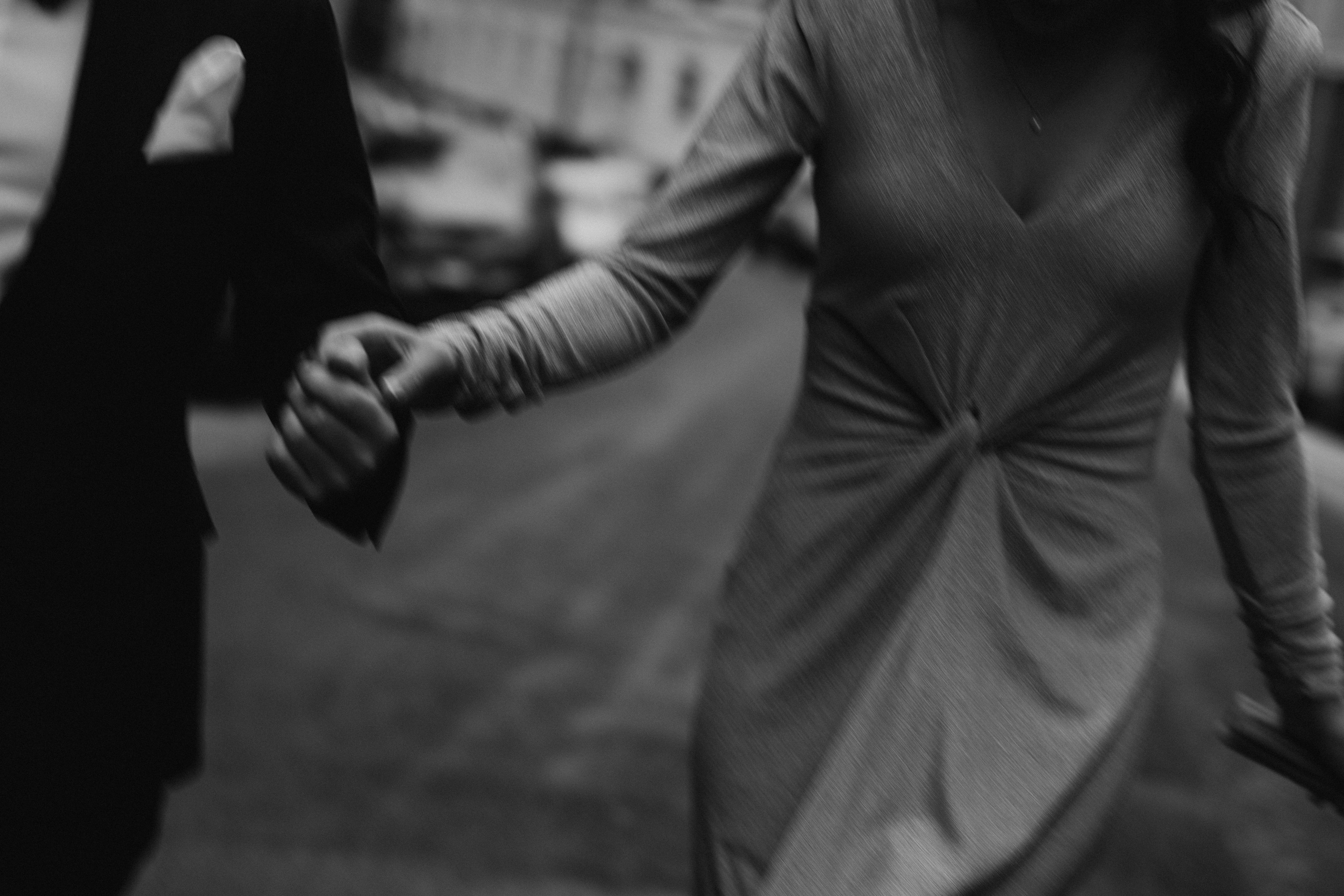 Wedding, city wedding, couple, lovestory, potrait. Wedding and portrait photographer in Helsinki Vickan O