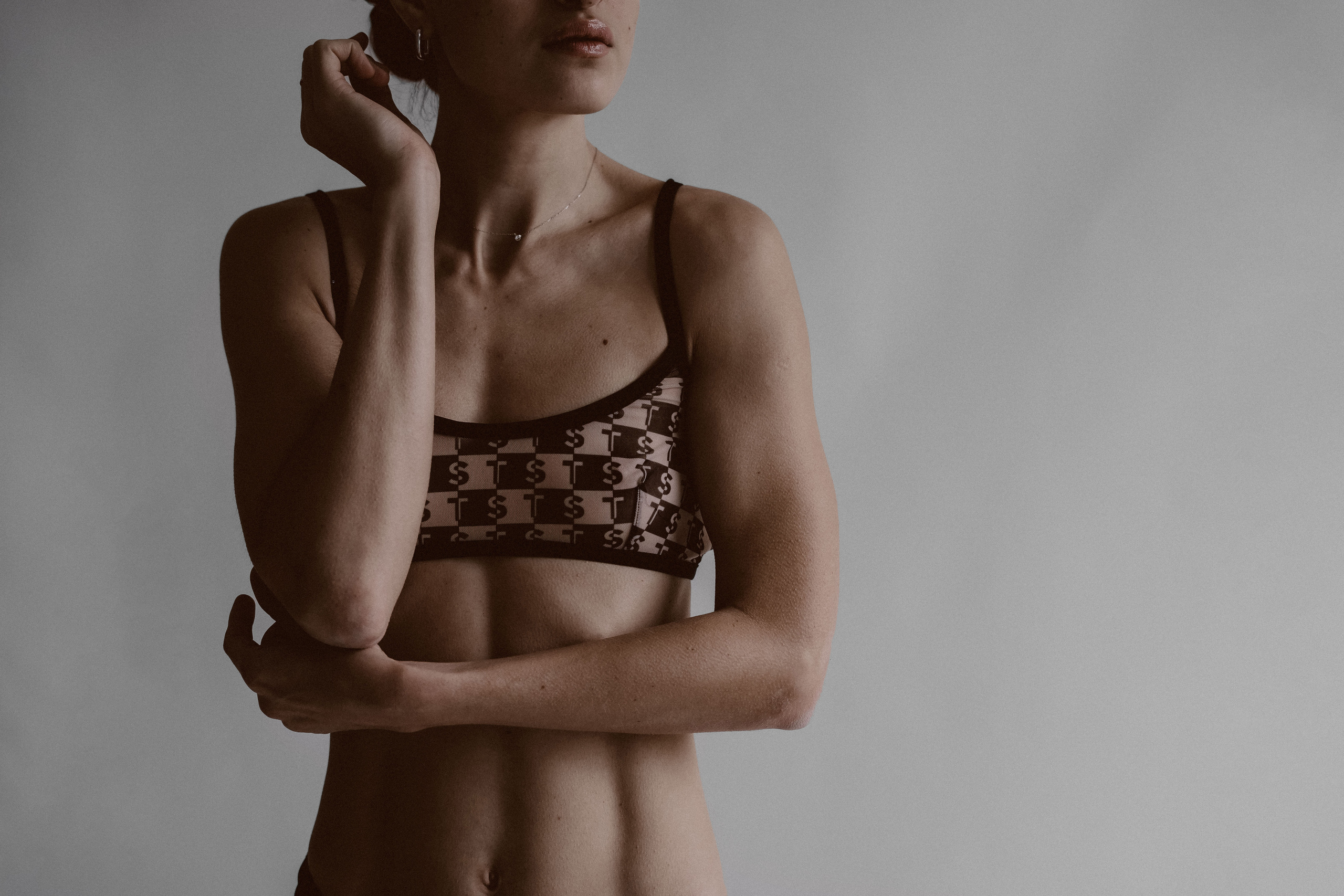 Alyona. Portrait Photographer in Berlin Daria Doch Schwangerschaftsfotos