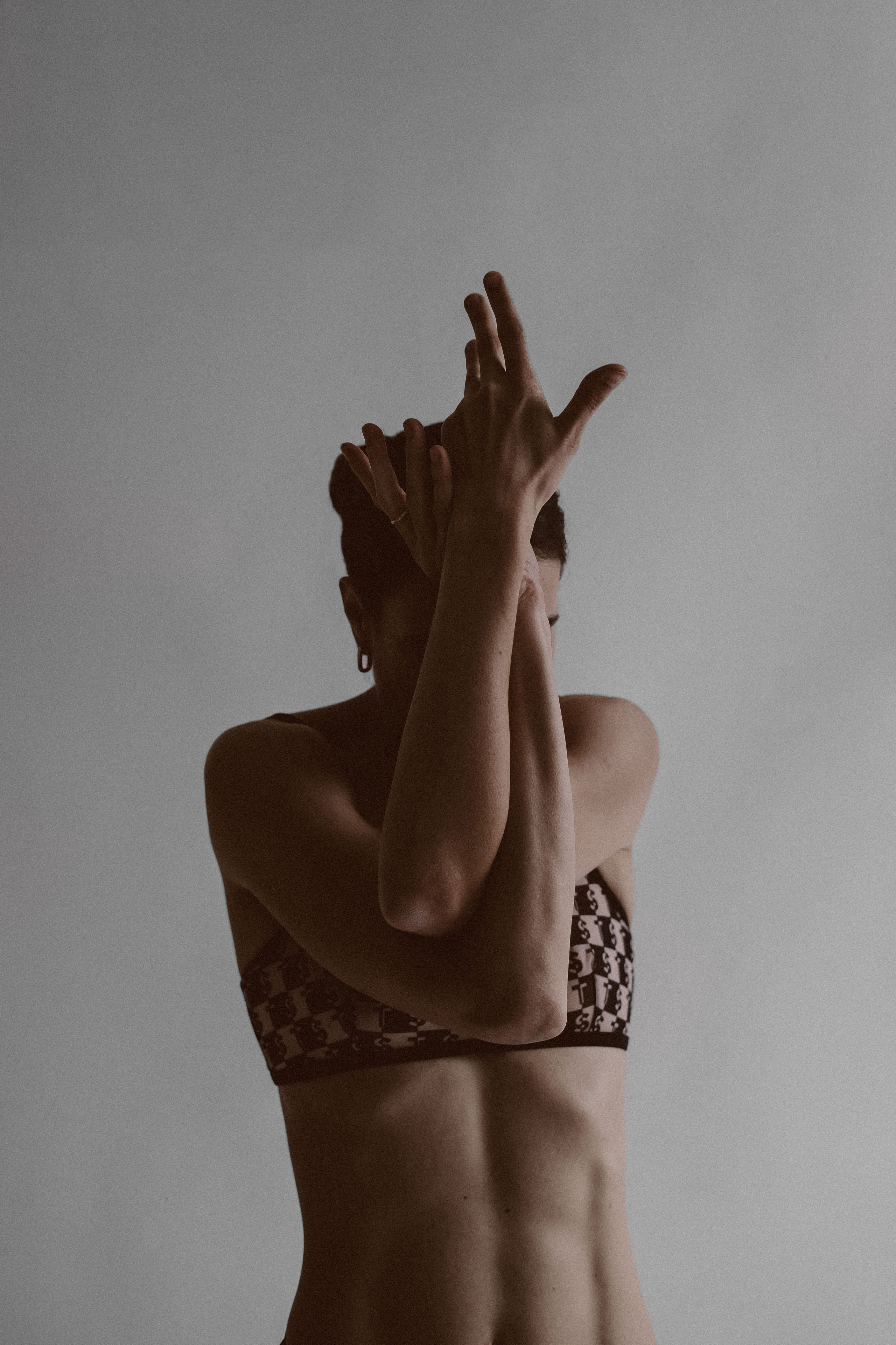 Alyona. Portrait Photographer in Berlin Daria Doch Schwangerschaftsfotos