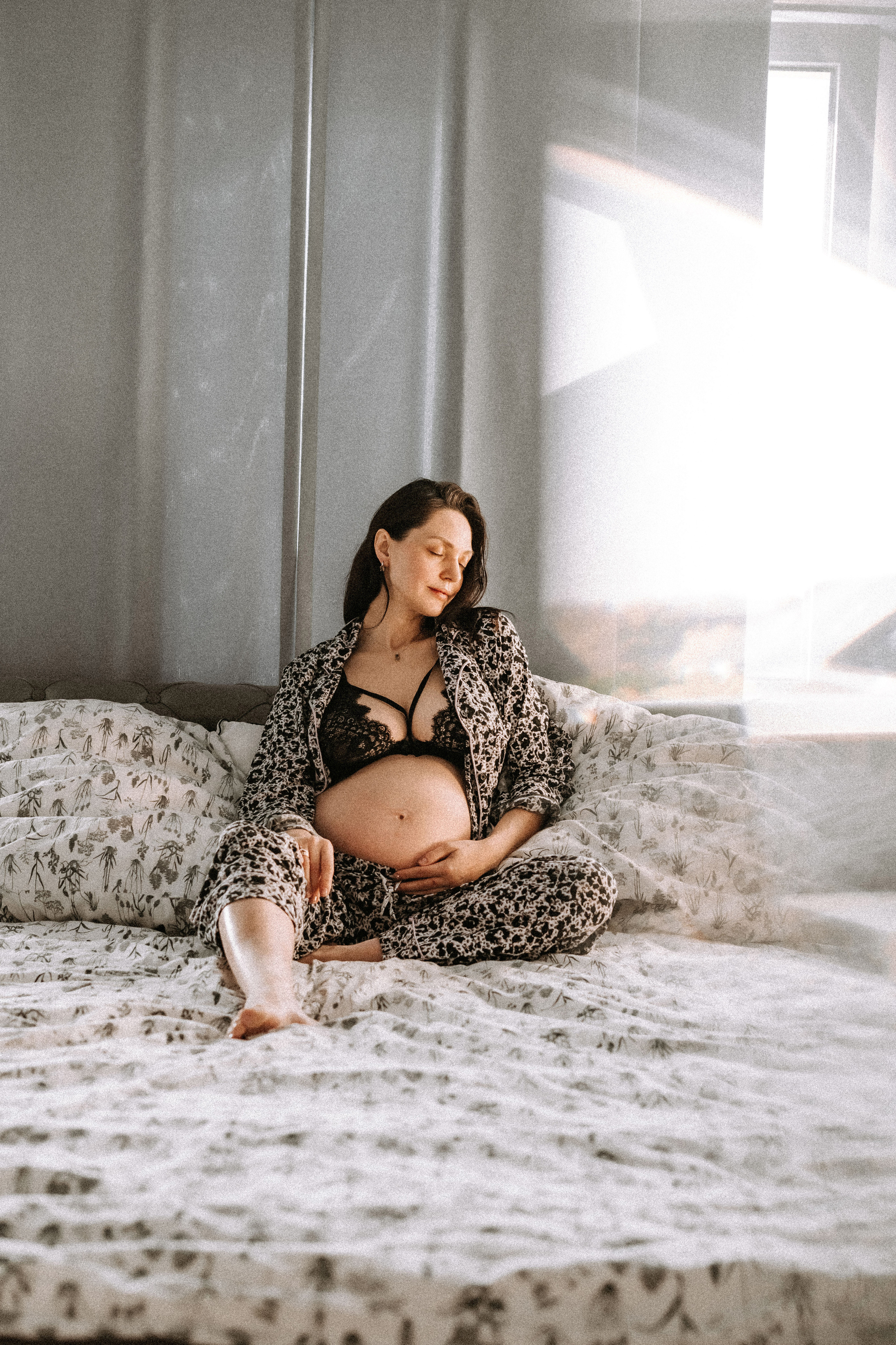 NatalYa. Portrait Photographer in Berlin Daria Doch Schwangerschaftsfotos