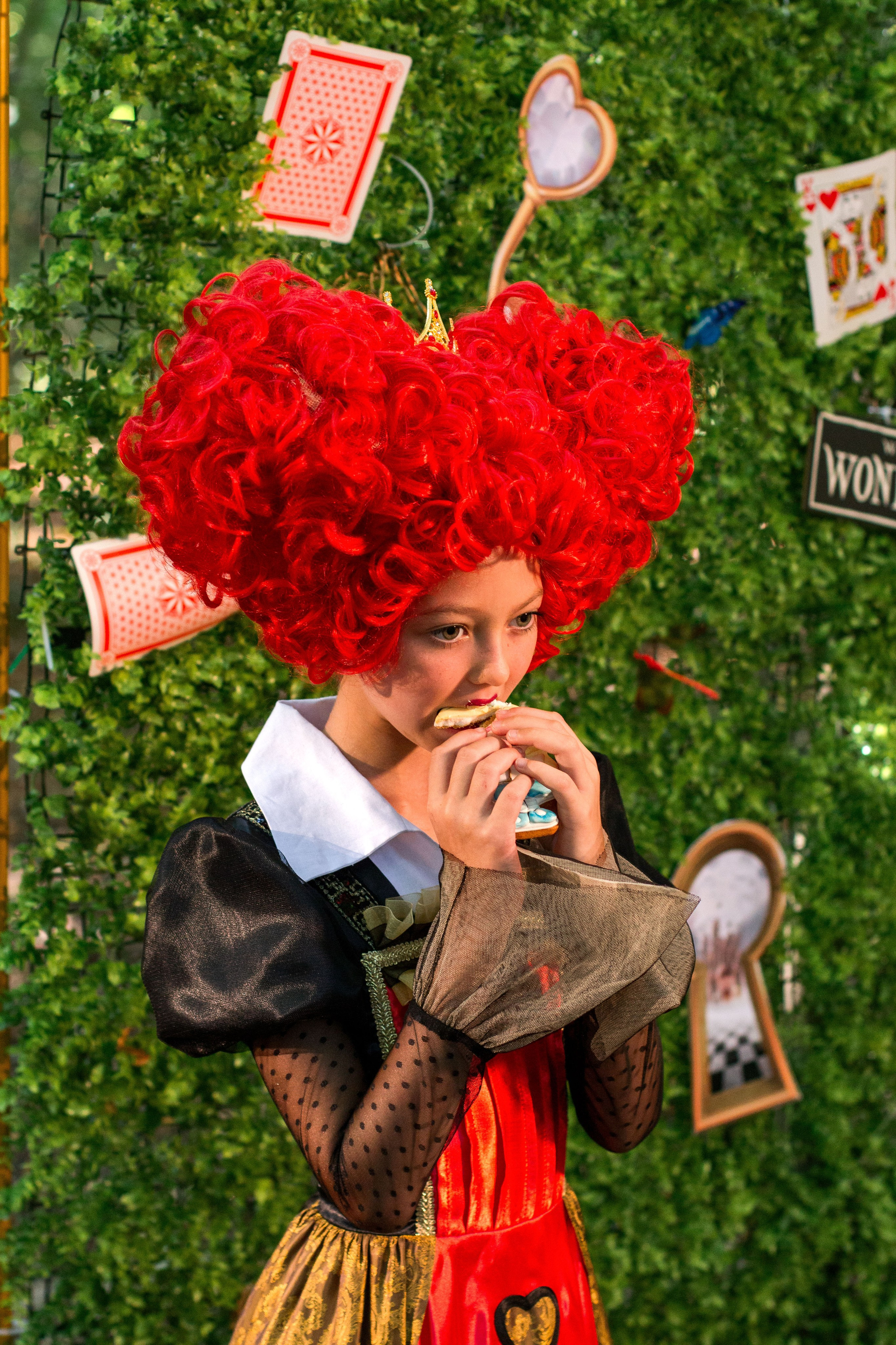 Алиса в стране чудес. Детский и семейный фотограф в г. Бельцы