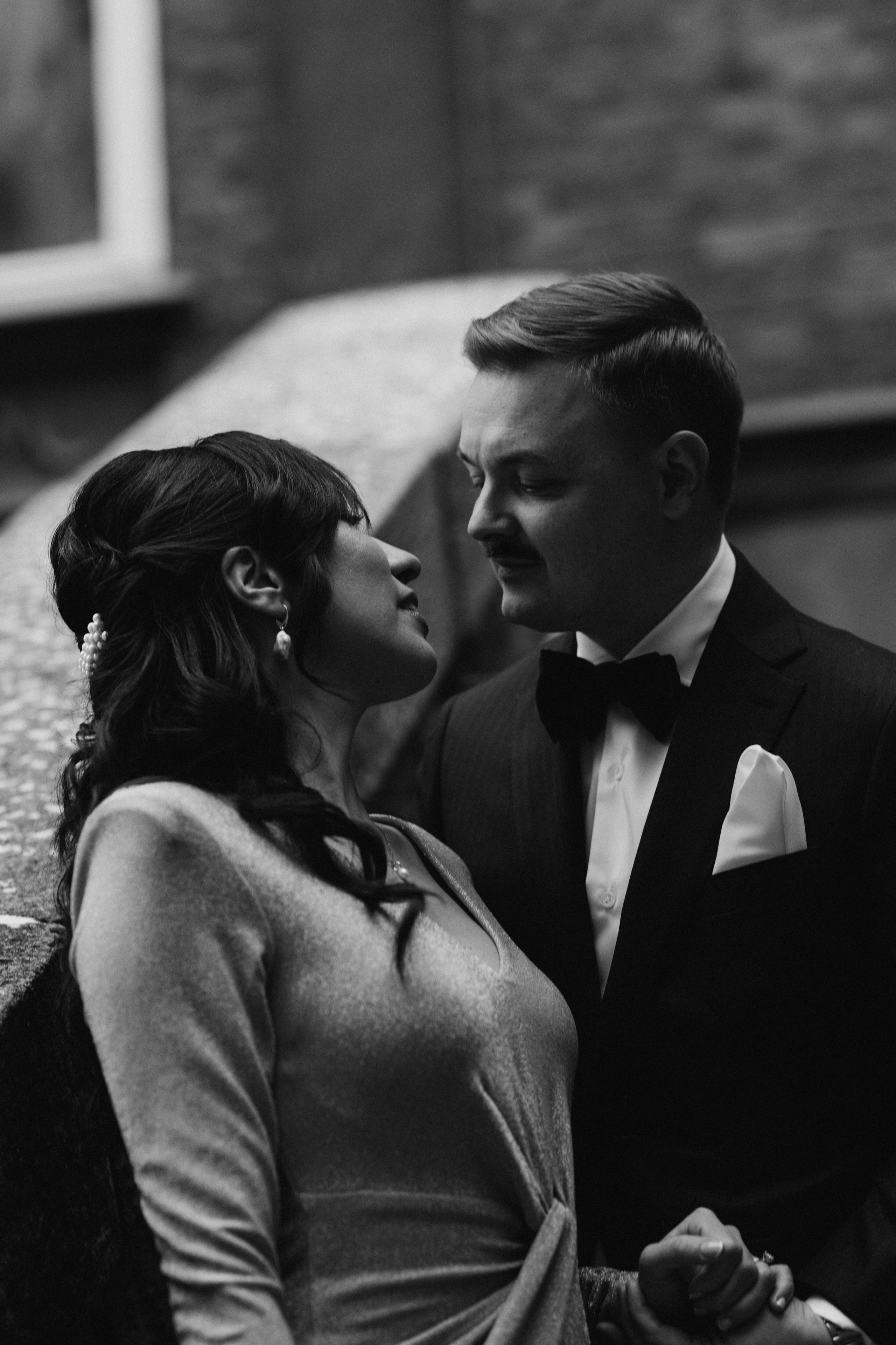 Wedding, city wedding, couple, lovestory, potrait. Wedding and portrait photographer in Helsinki Vickan O