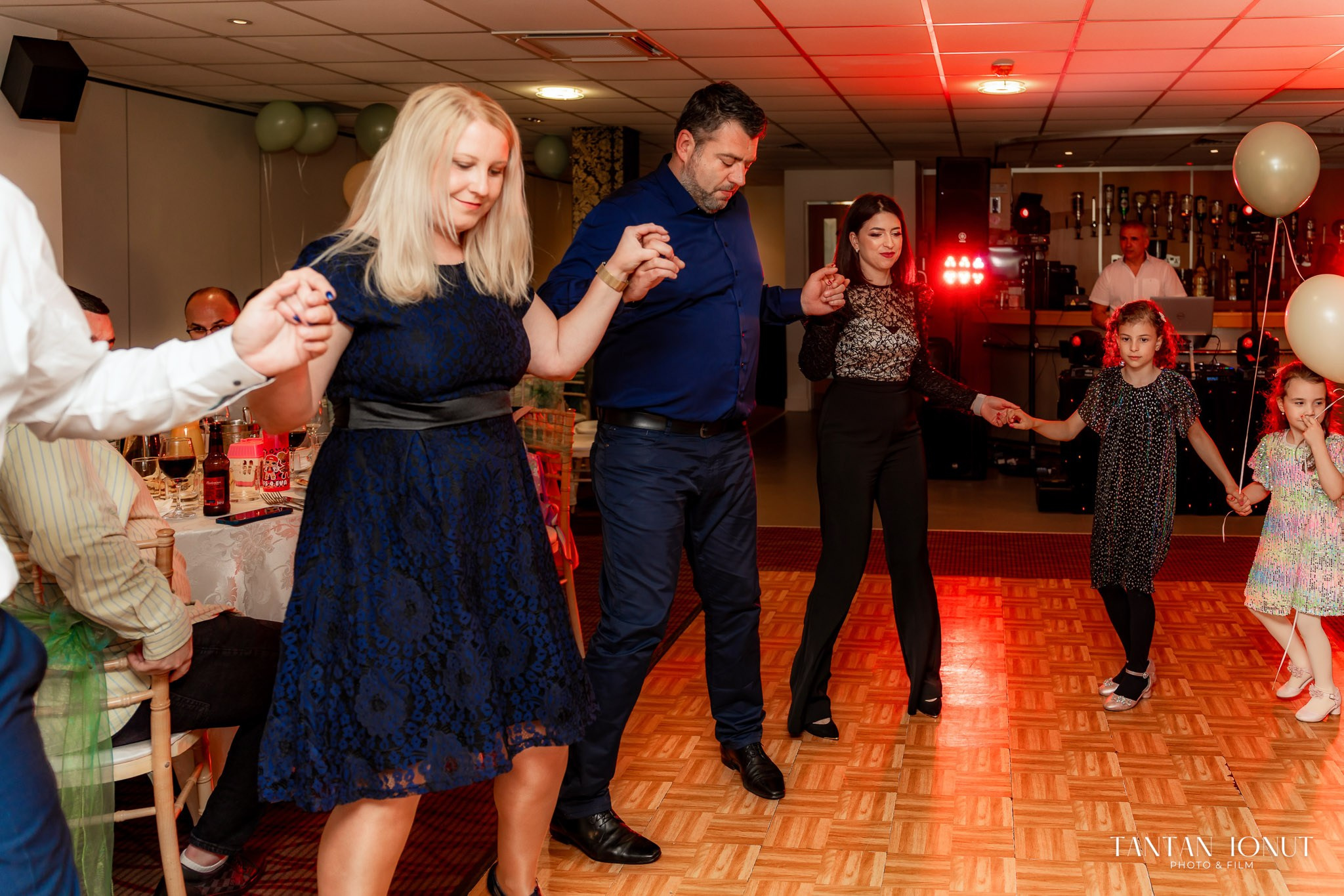 Amintiri de Neuitat la Botez - Ionut Tantan Foto & Film. TANTAN IONUT FOTO & FILM