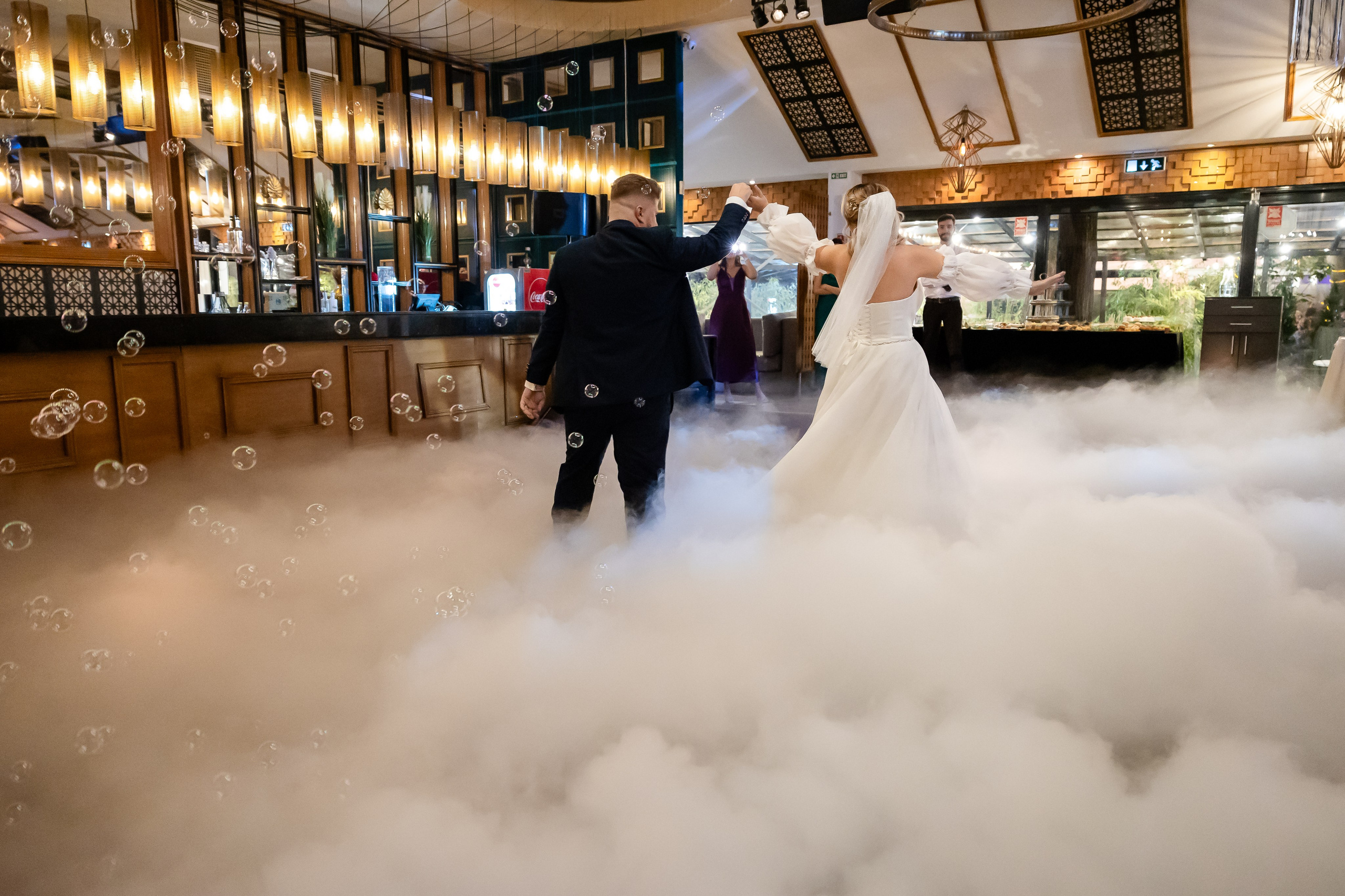 Nunta Velveto Pool. MDimaFotoStudio. Fotograf de nuntă, evenimente private și de familie