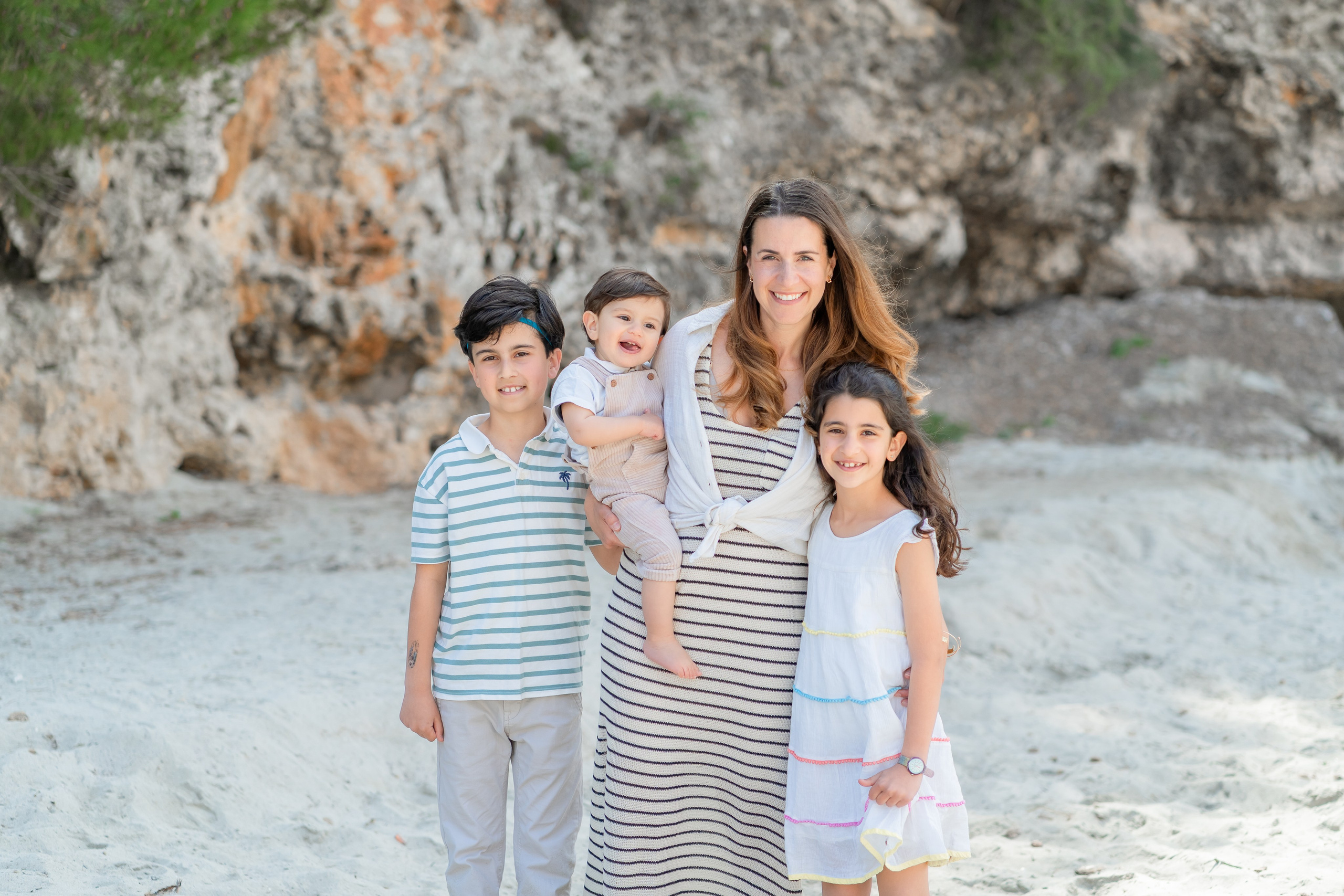 Familienshooting in Cala Pi. Deine Fotografin auf Mallorca für Familien und Business