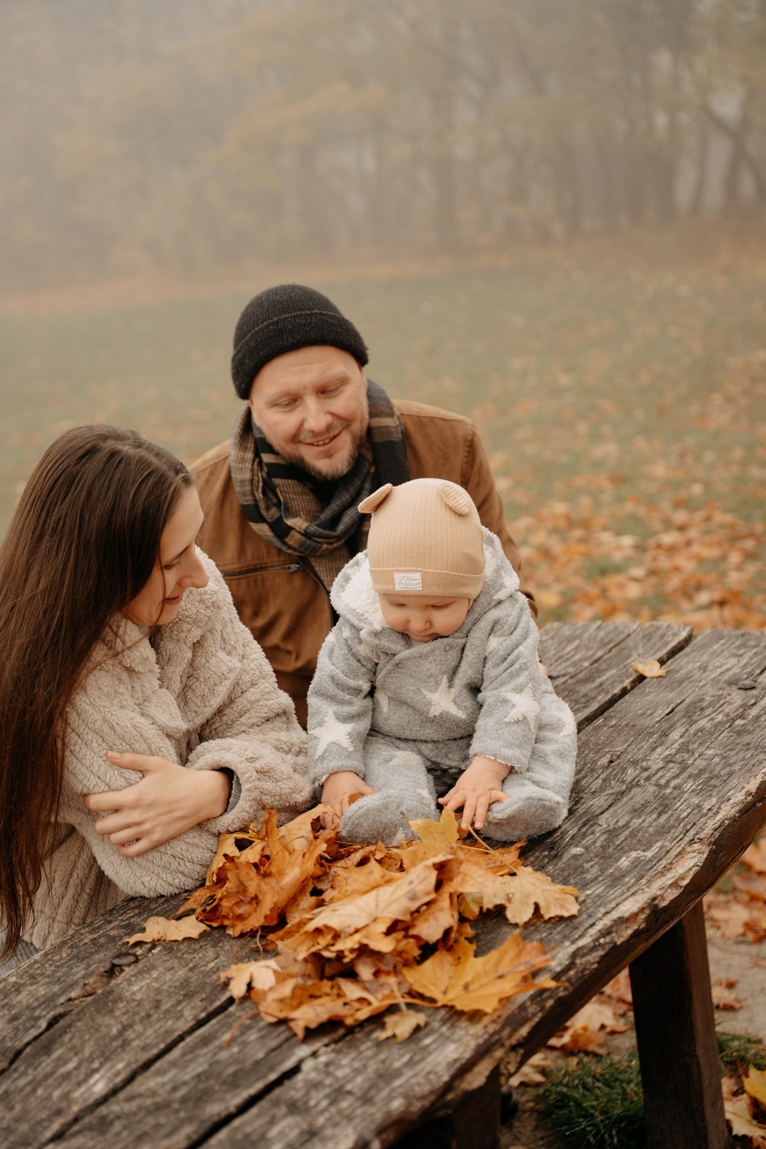 Bendegúz a ködös Normafán. Kezdőlap