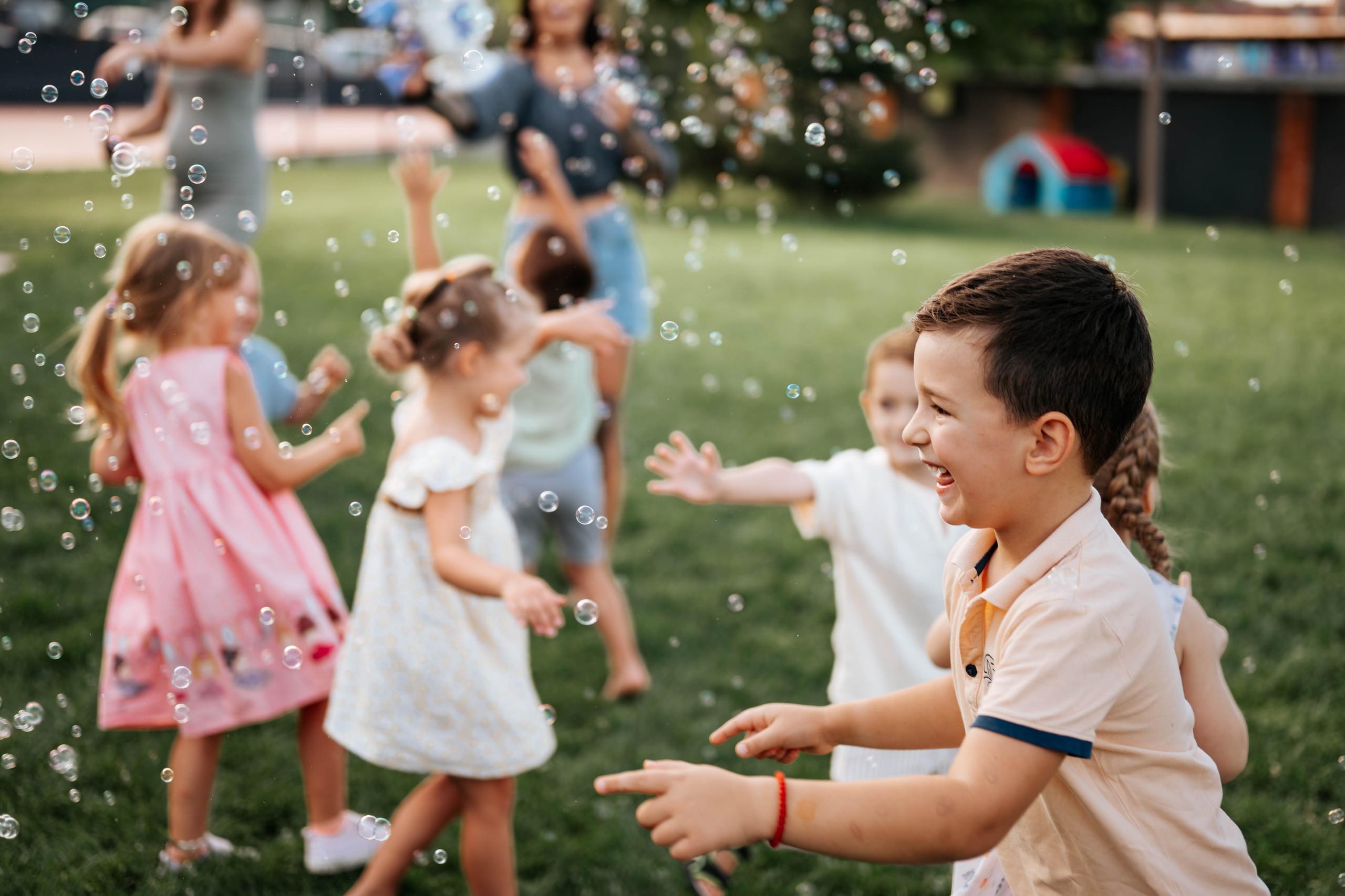 FOTOGRAFISANJE ROĐENDANA. Dečiji i porodični fotograf