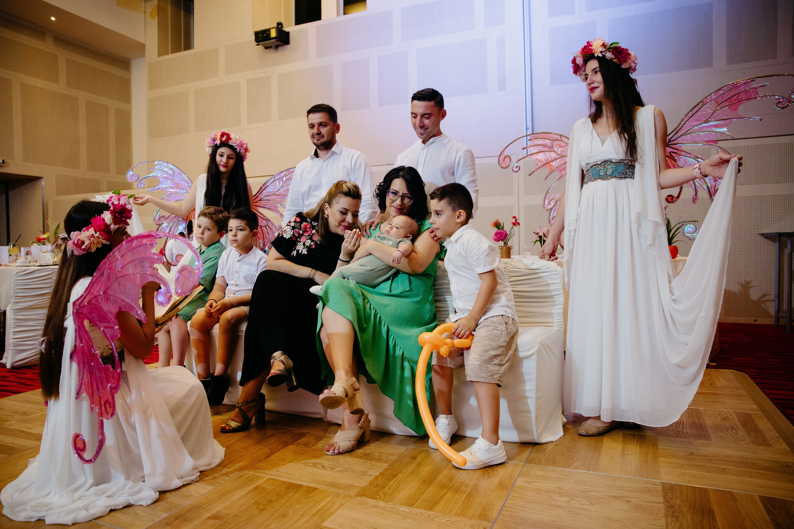 Fotografie De Botez MdimaFotoStudio. MDimaFotoStudio. Fotograf de nuntă, evenimente private și de familie