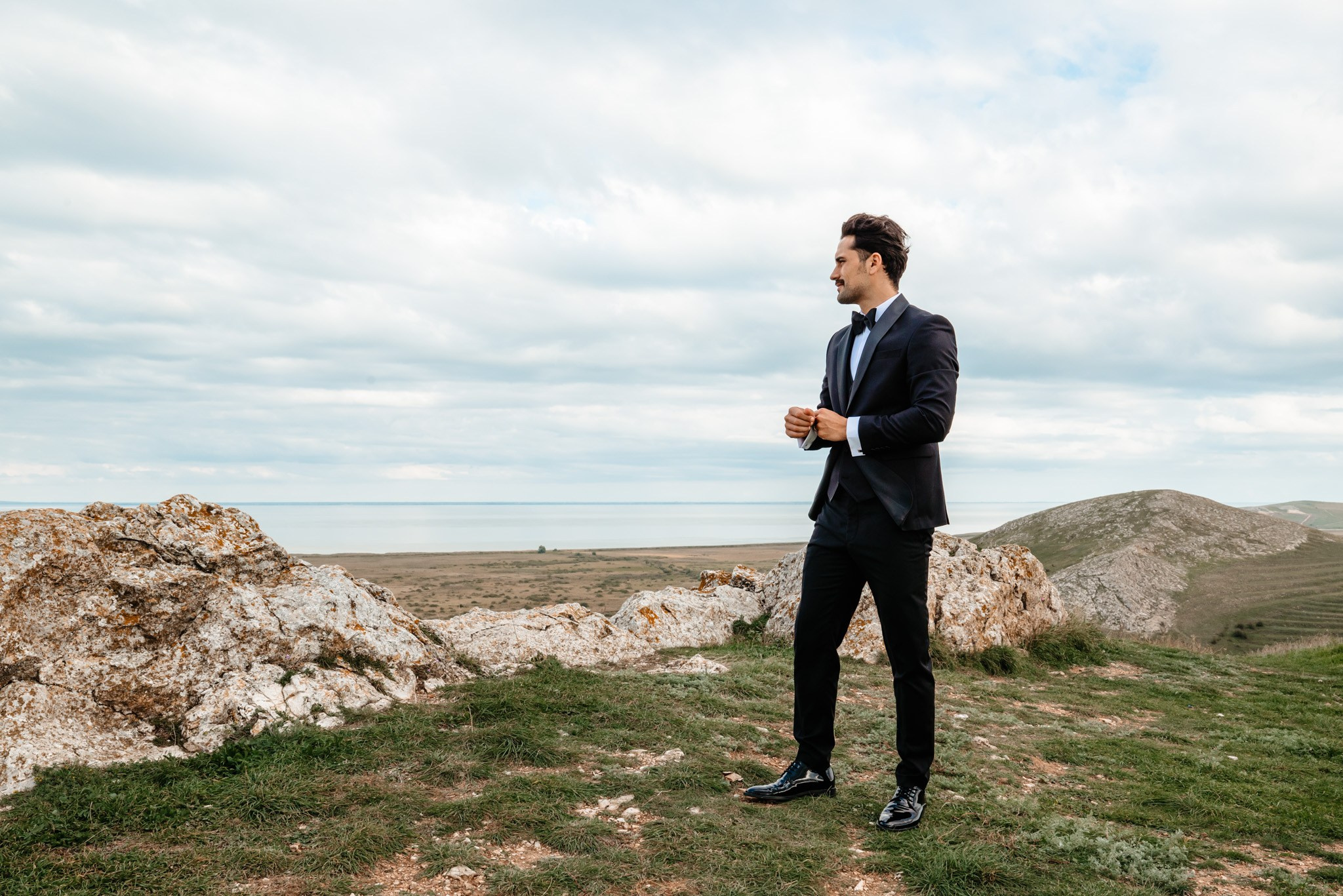 Alexandra & Robert. Www.besttalesstudio.com