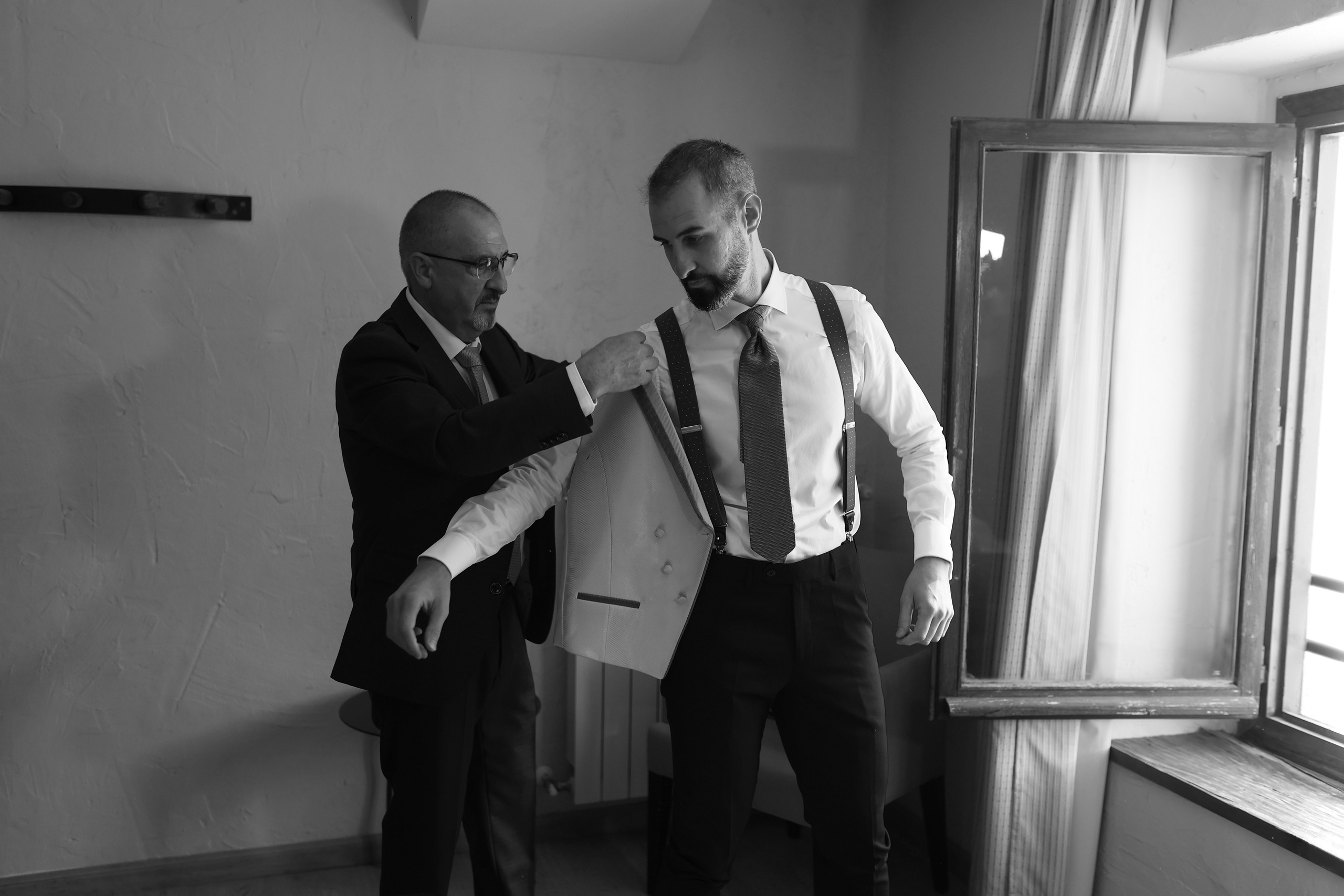 ~Él~. Fotografía de Eventos, Embarazo y Familiar en Pirineos