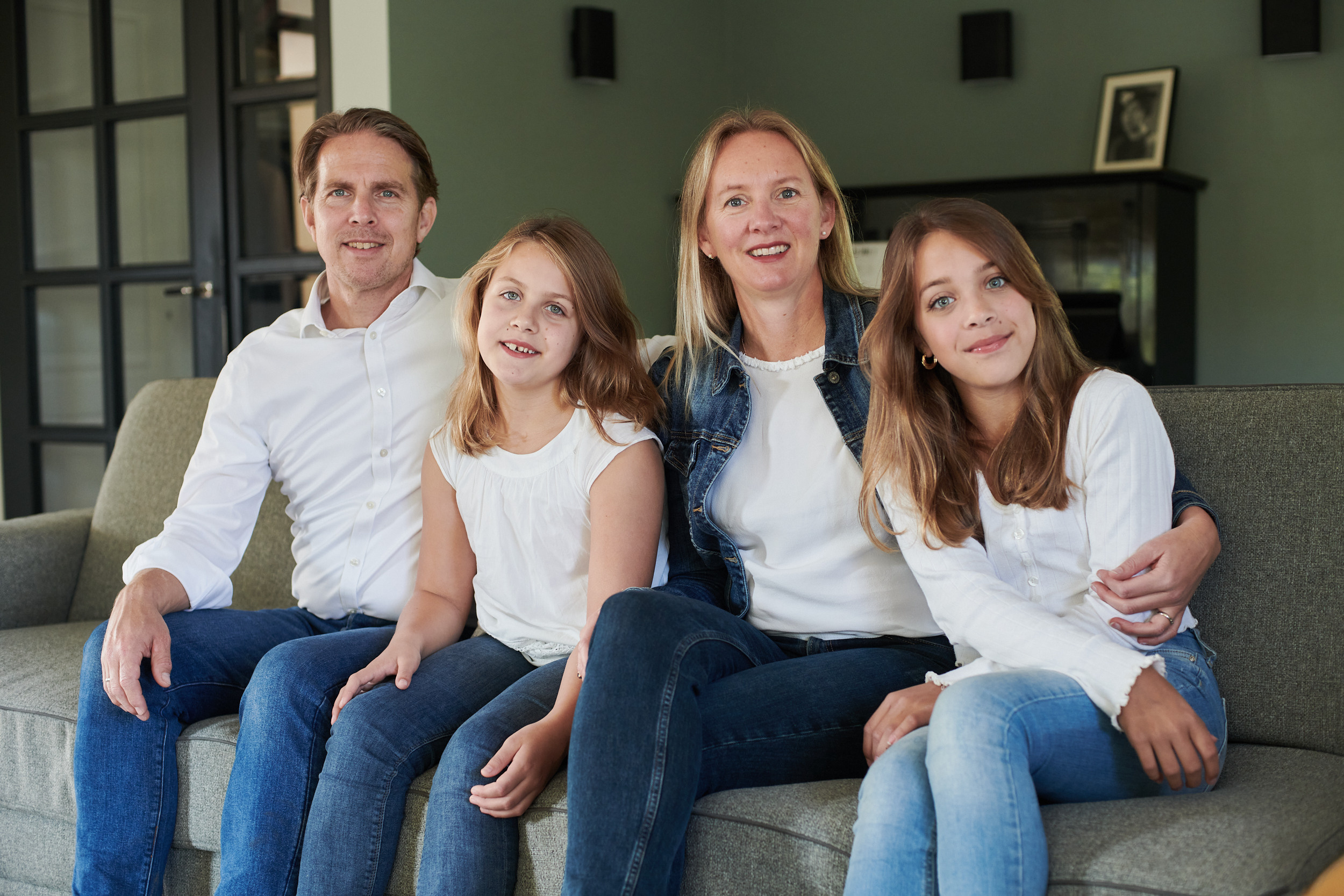 Family photo shoot. Portret, trouw en familie fotograaf in Amsterdam en Almere
