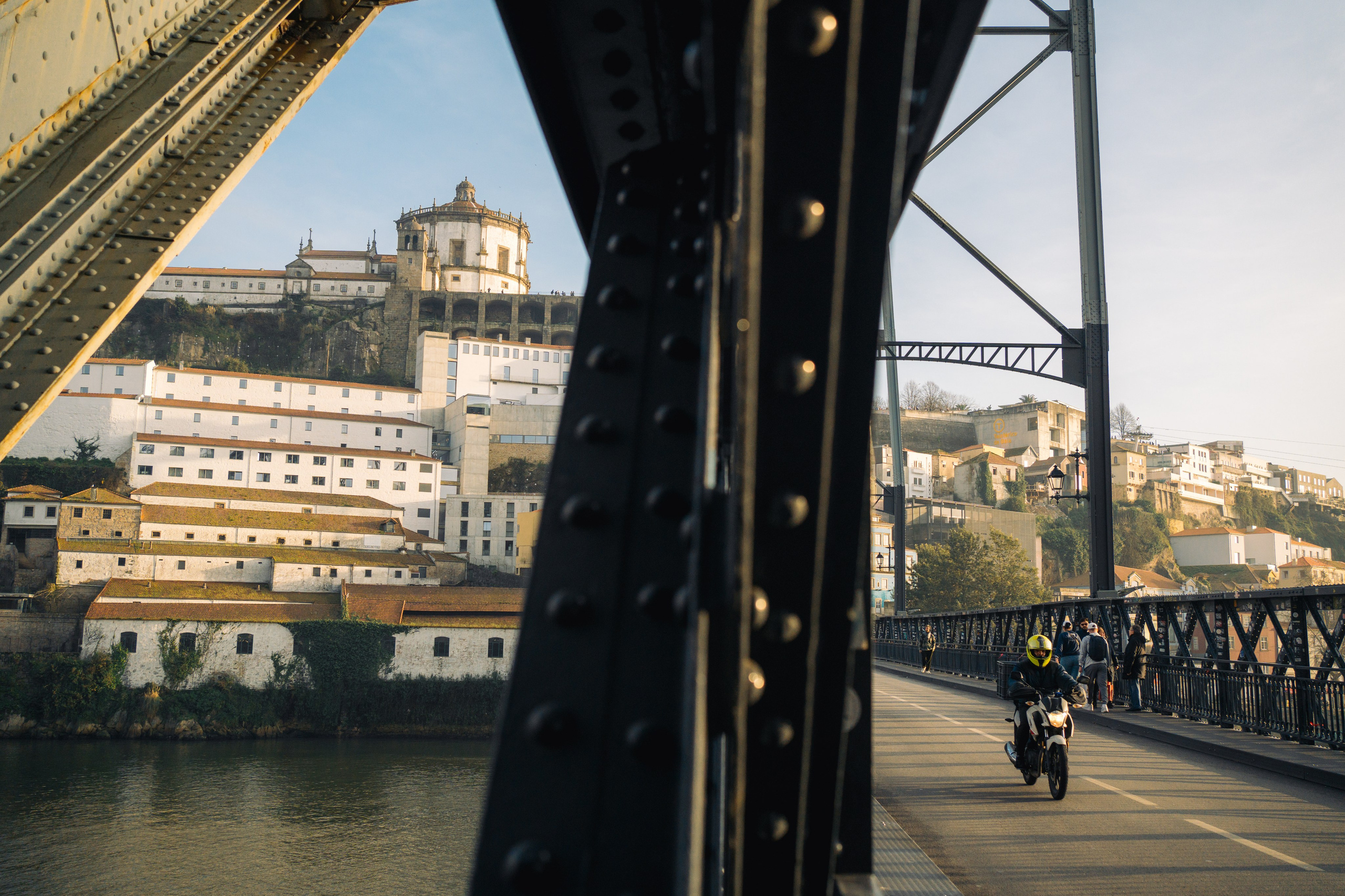 Street. Maria Sher. Professional photographer from Porto, Portugal