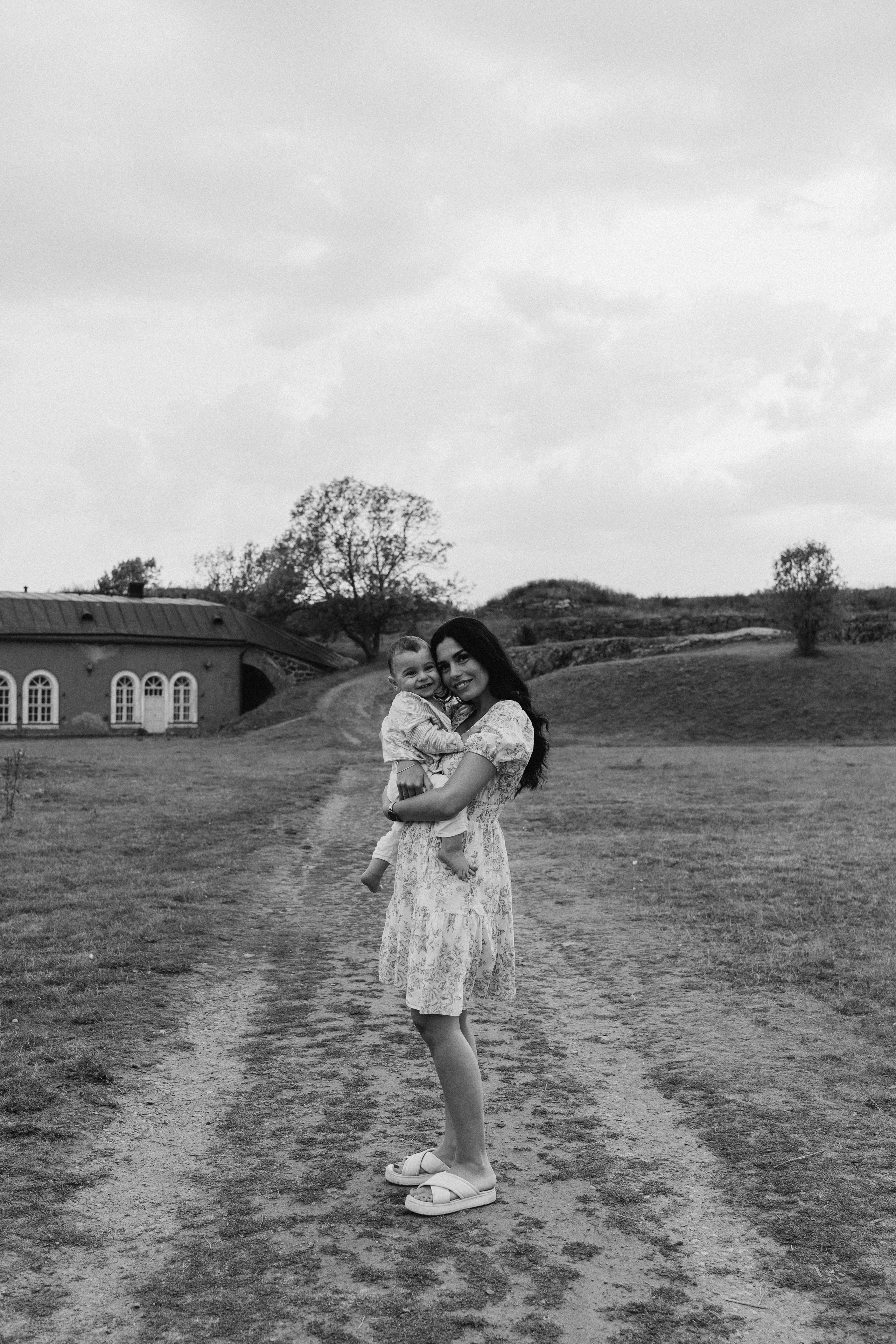 Summer. Wedding and portrait photographer in Helsinki Vickan O