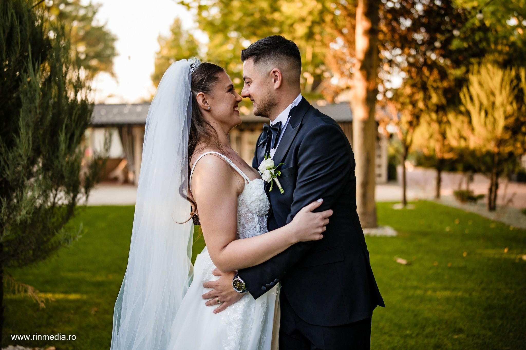 Ciprian & Madalina. Fotograf de Nunta Focsani