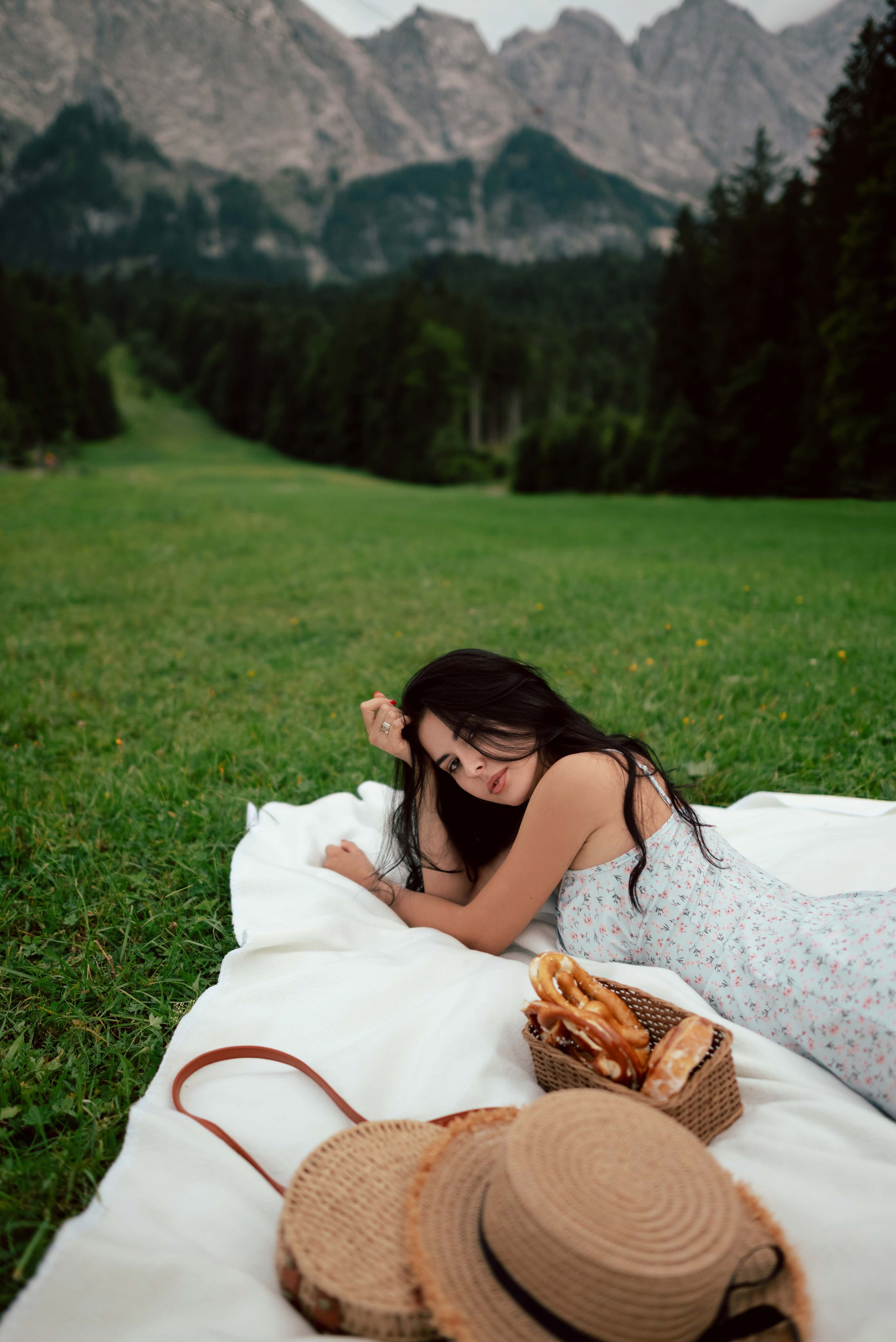 Auf einem Picknick. Frauen- und Familienfotografin in München und Augsburg