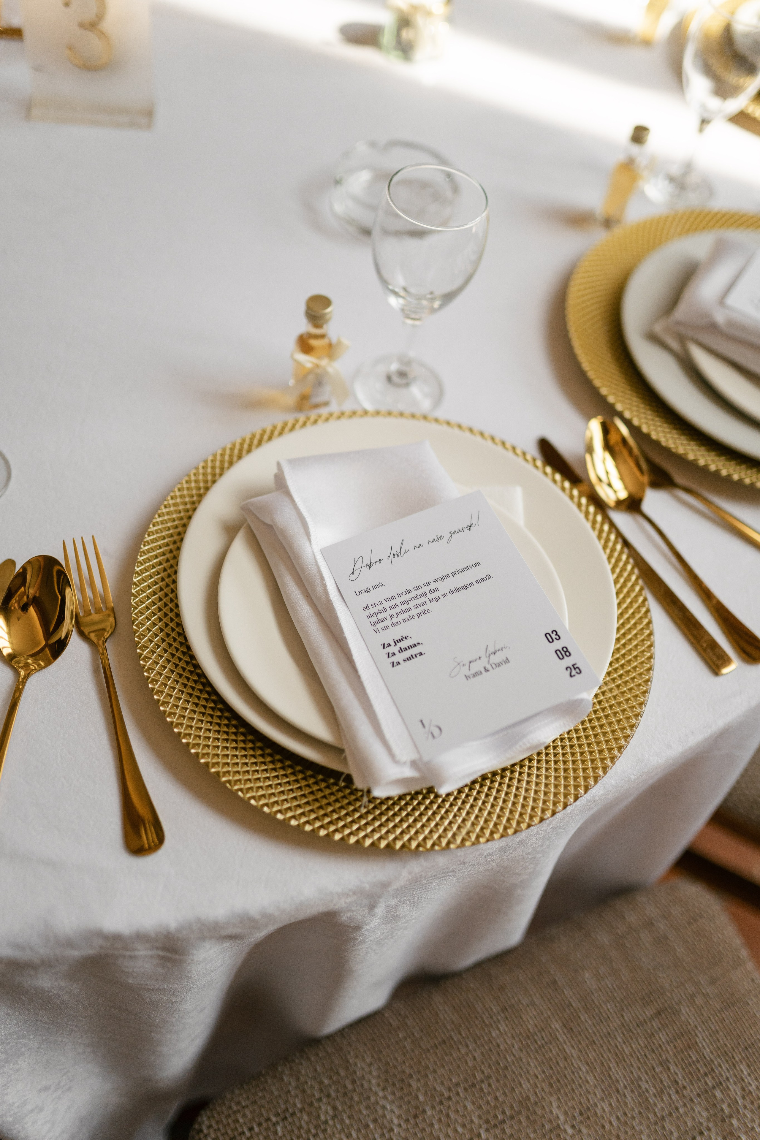 I&D | A Fortress Fairytale. Black Sheep Produkcija| Wedding Photography and Wedding Films, based in Kragujevac, Europe / Fotograf i videograf, Kragujevac, Srbija