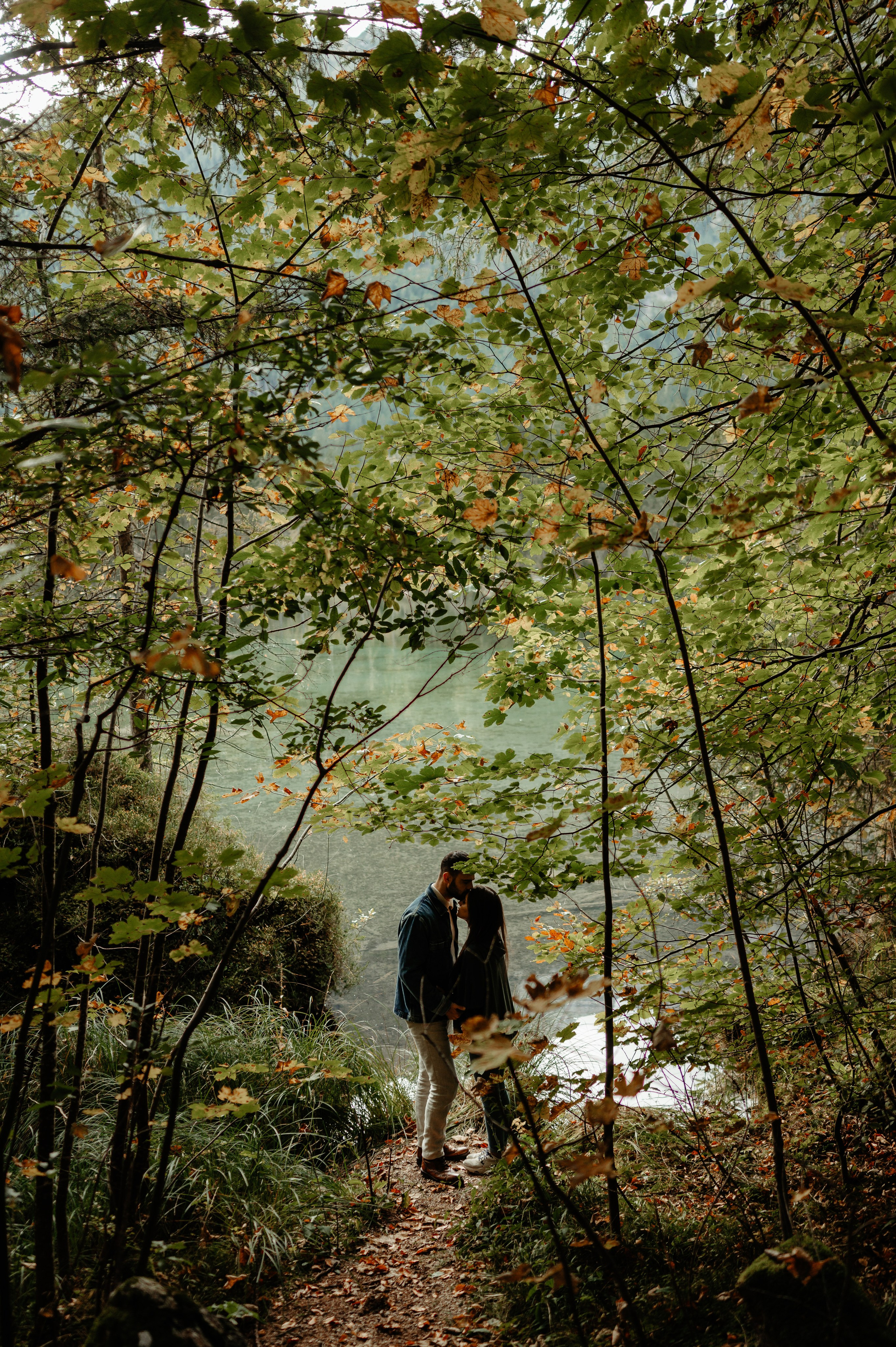 Denis Hanganu din Clanul si sotia lui Raluca, in Hintersee Austria. Proud Vision Weddings | Wedding Photography & Film — Servicii profesionale Foto Video Nunta Iasi