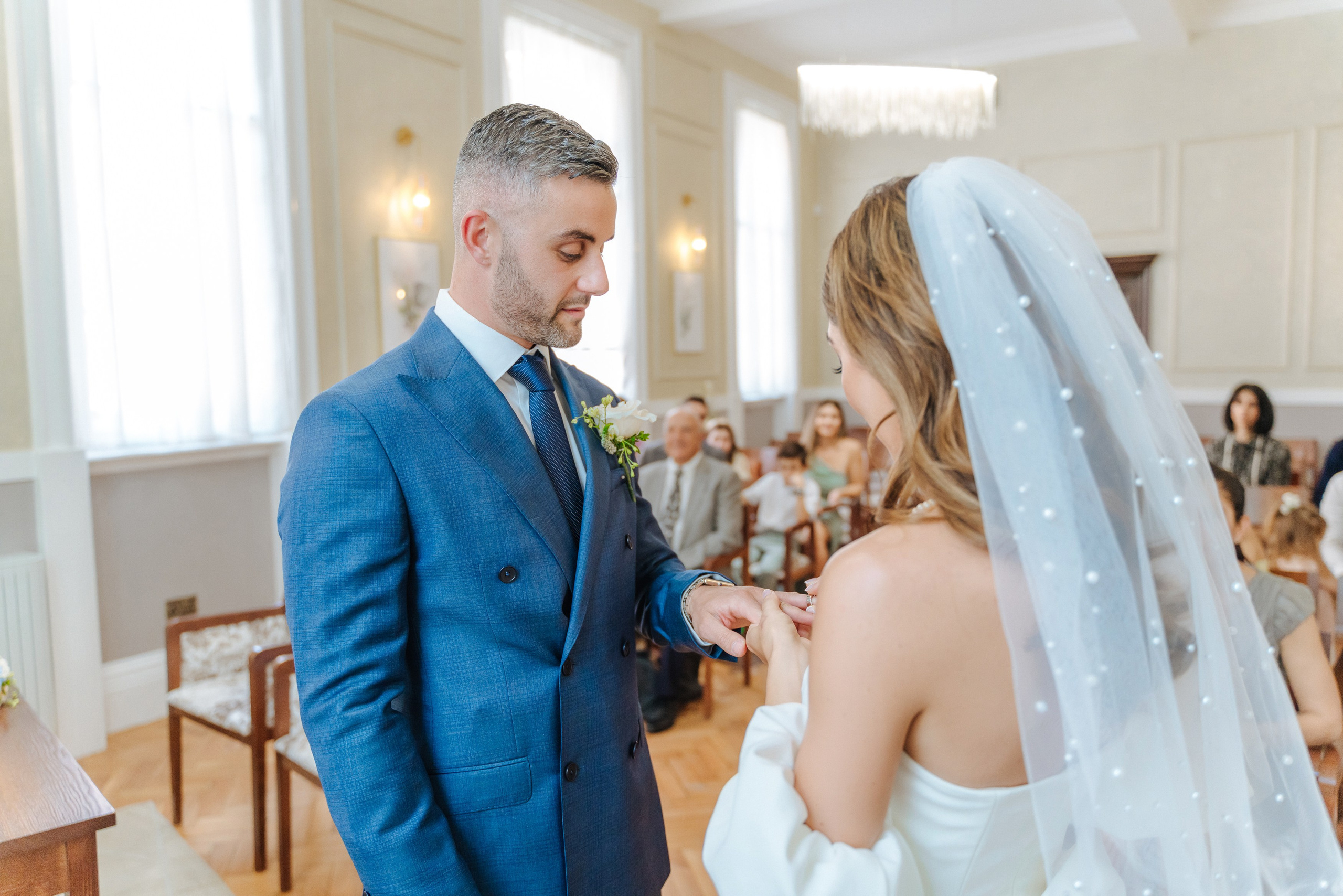 Civil ceremony at Chelsea Old Town Hall,  Wedding in Chelsea, Wedding in London,  wedding photographer in Chelsea, wedding photographer in London