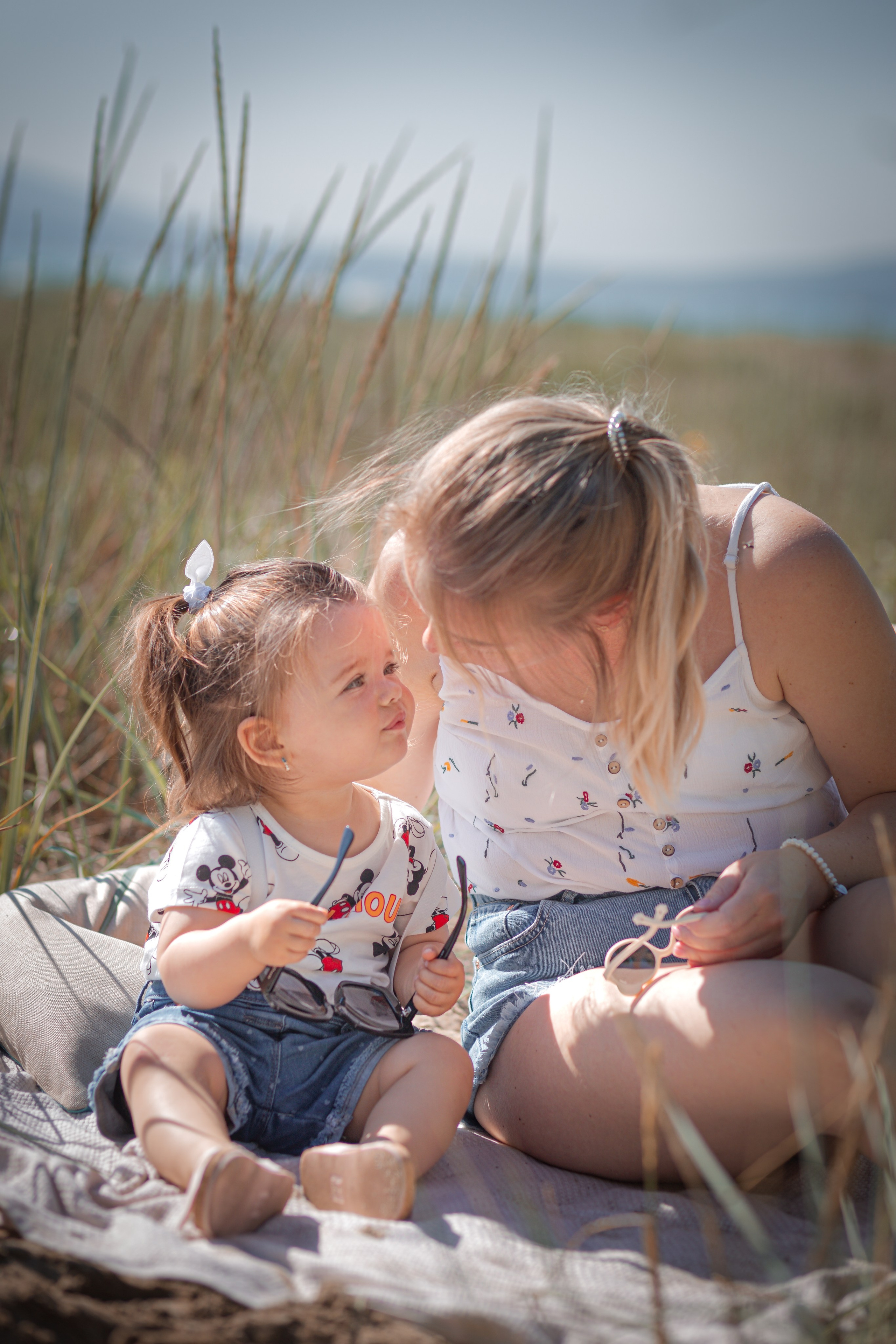 Семейни фотосесии. Фотограф Бургас. Фотосесии в студио и на открито, портрети, заснемане