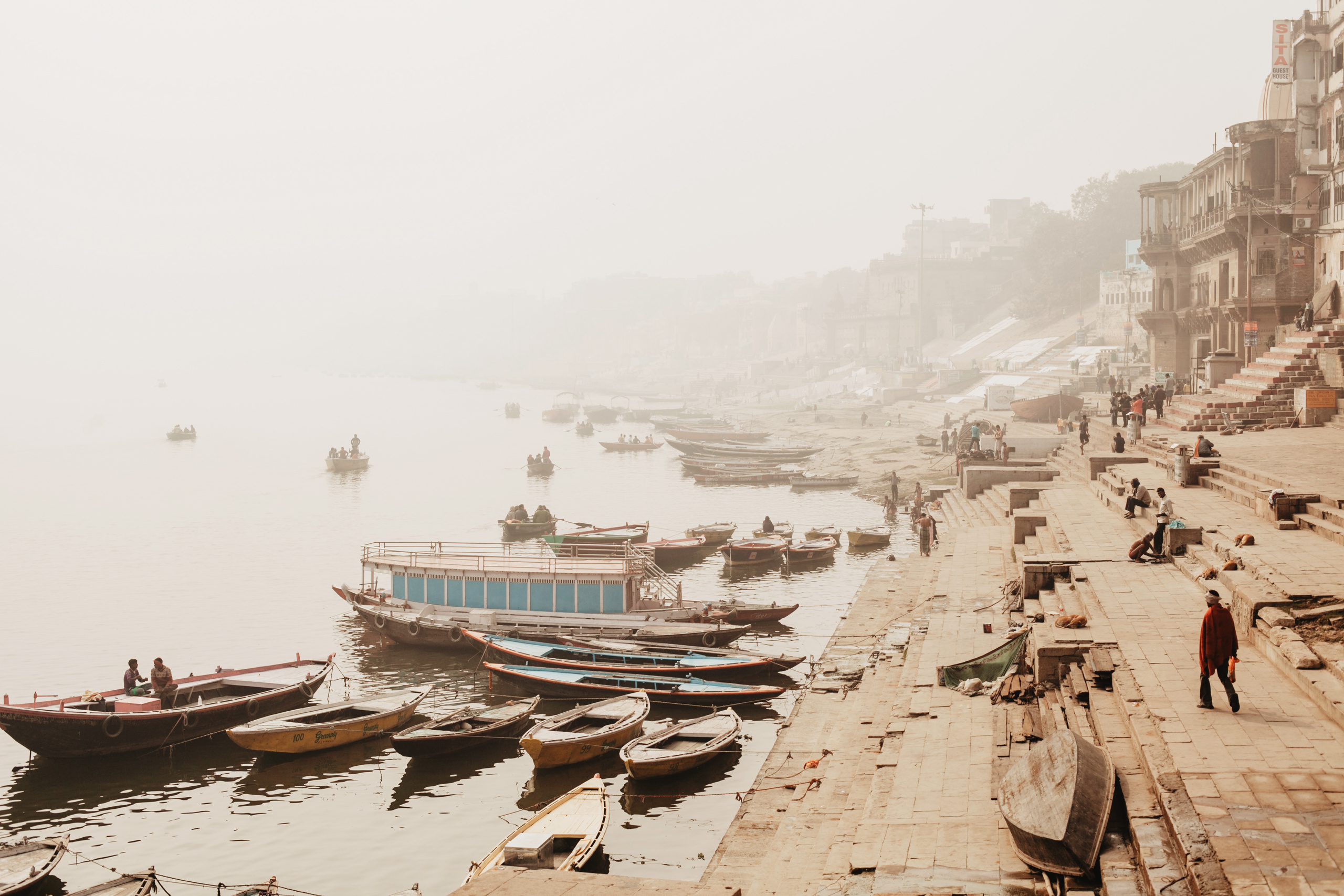 Стрит фотография из Варанаси. Photographer Anastasiya Dubrovina