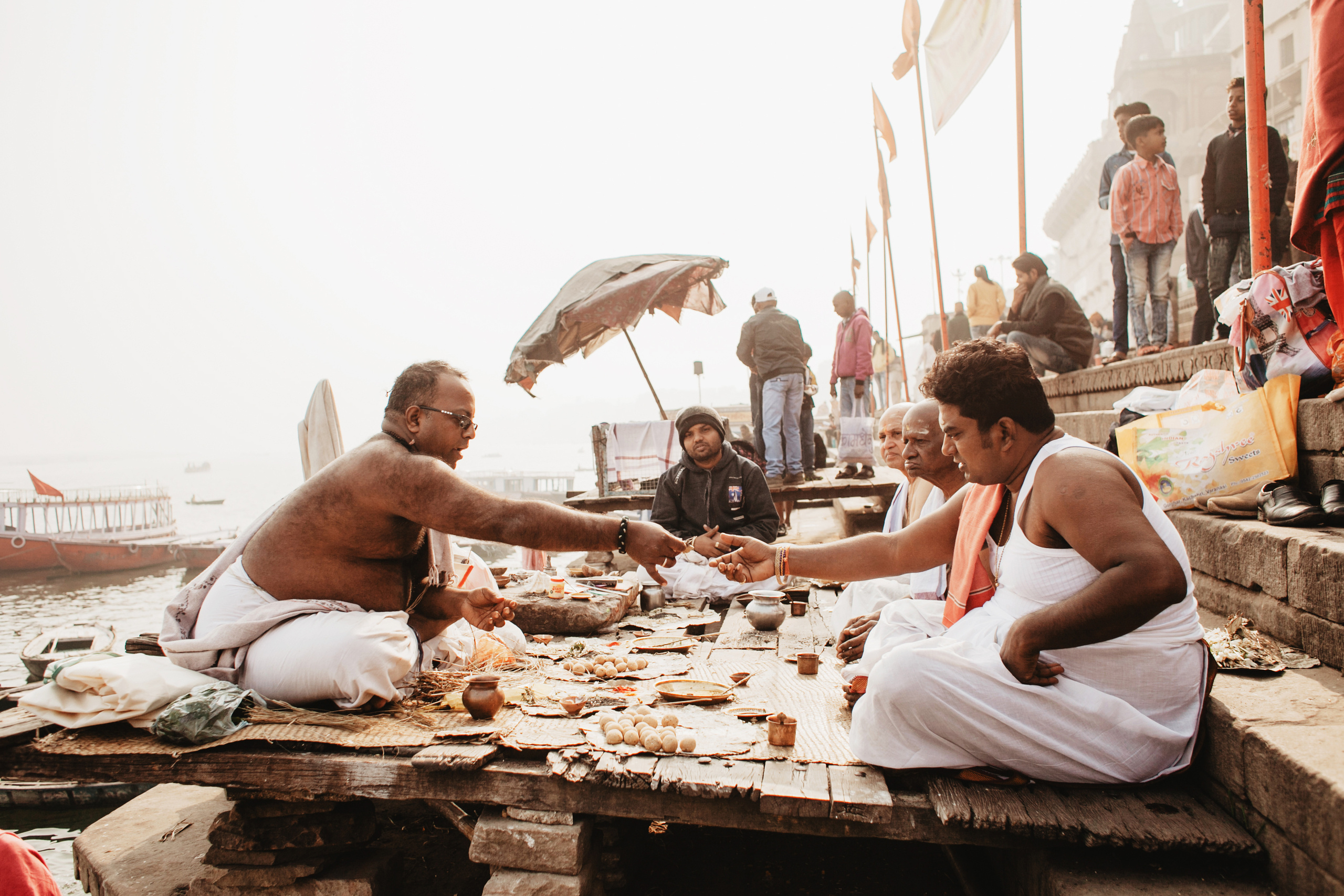 Стрит фотография из Варанаси. Photographer Anastasiya Dubrovina