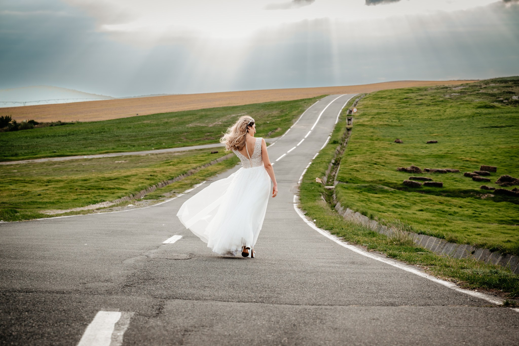 Alexandra & Robert. Www.besttalesstudio.com