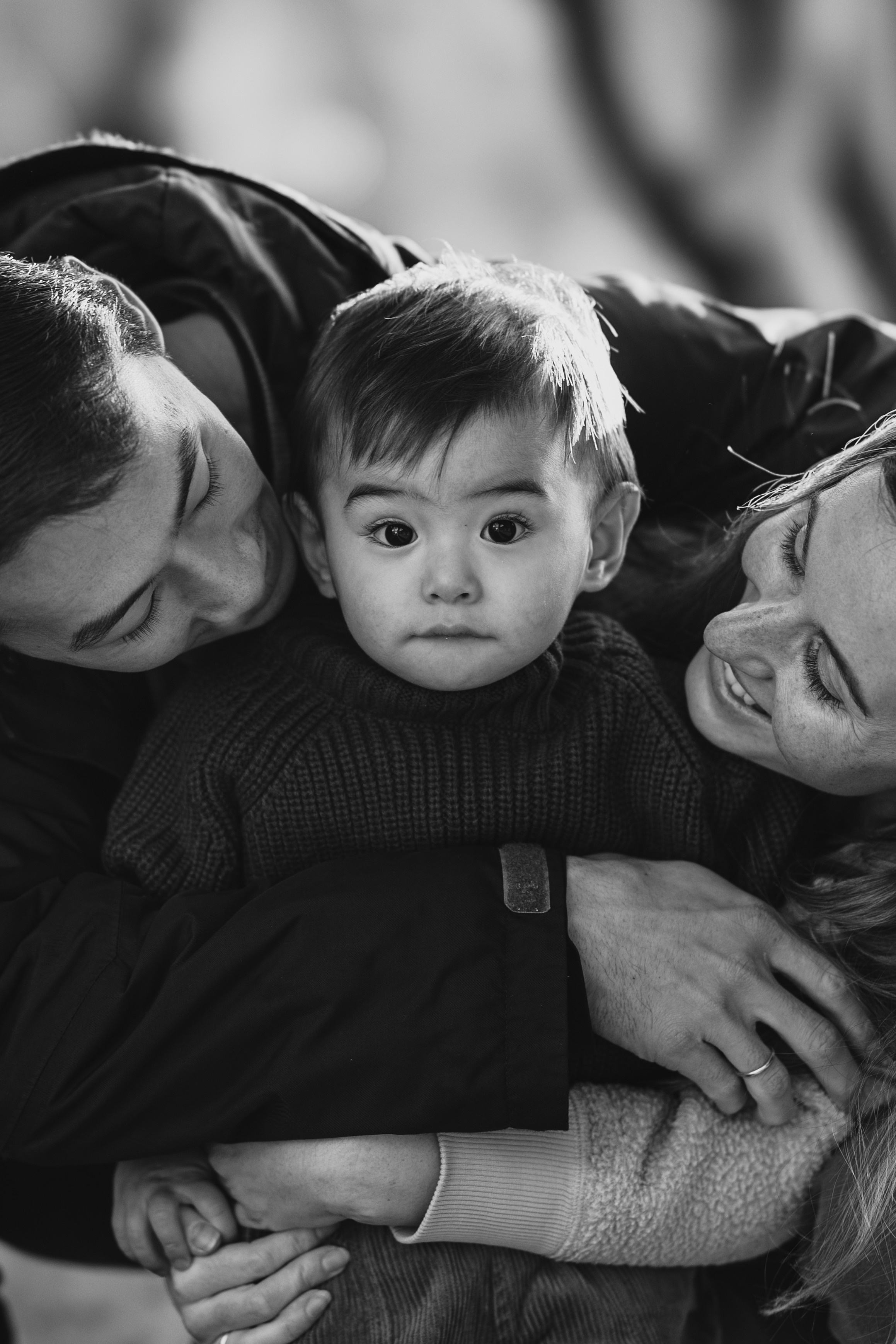 Leva’s Family in Holland Park. Anastasia Klink, Photographer in London