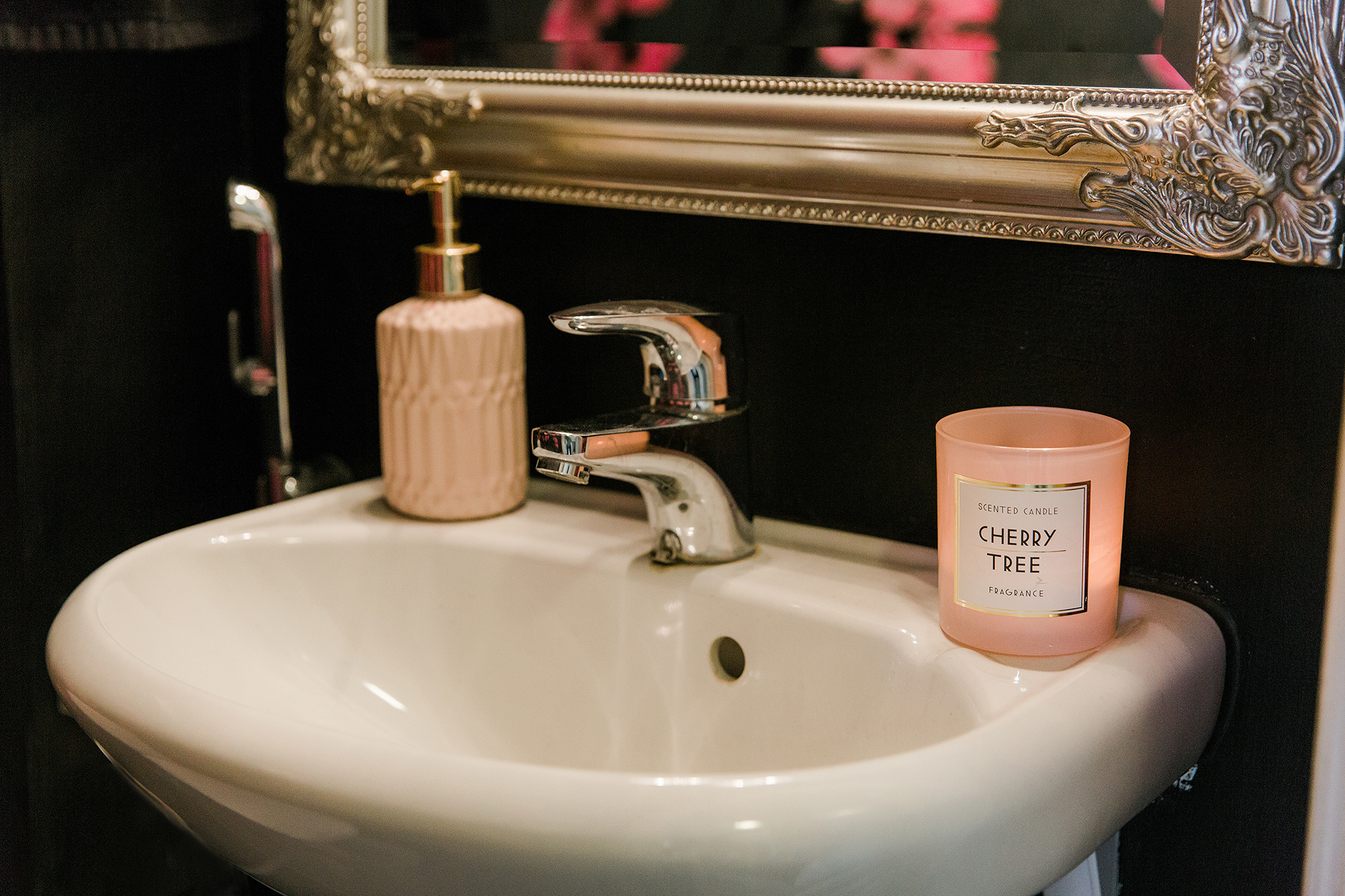 Liiketilojen valokuvaus – Houkuttele Asiakkaita Tyylikkäillä Kuvilla