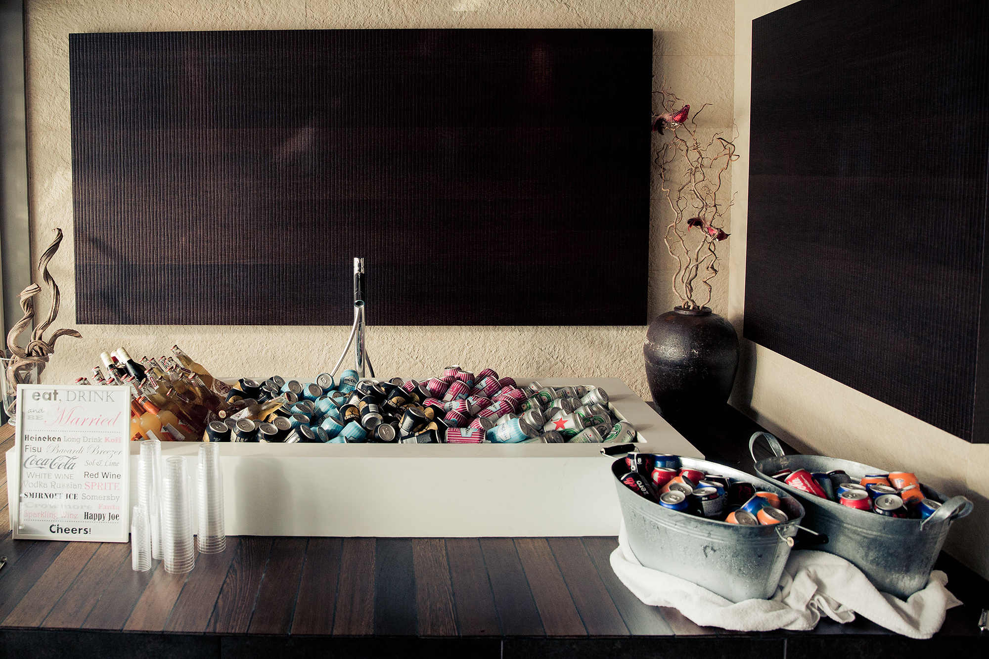 Hääkuvaus Villa Kataya, häät Villa Katayassa, dokumentaarinen hääkuvaus Villa Kataya, häävalokuvaus Villa Katayassa, 