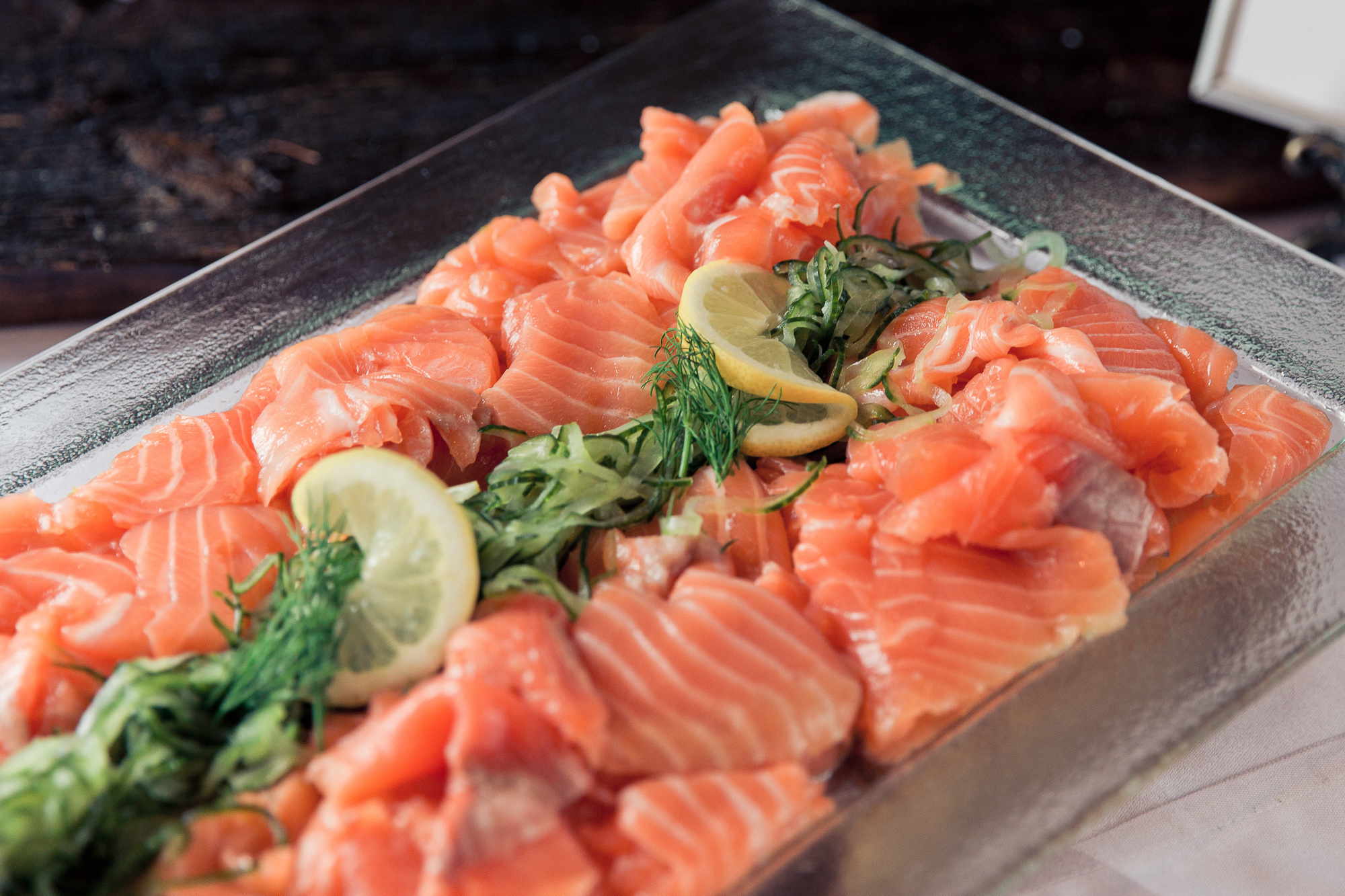 Kira&Mika, hääkuvaus Temppeliaukion kirkko, Vanha Viilatehdas