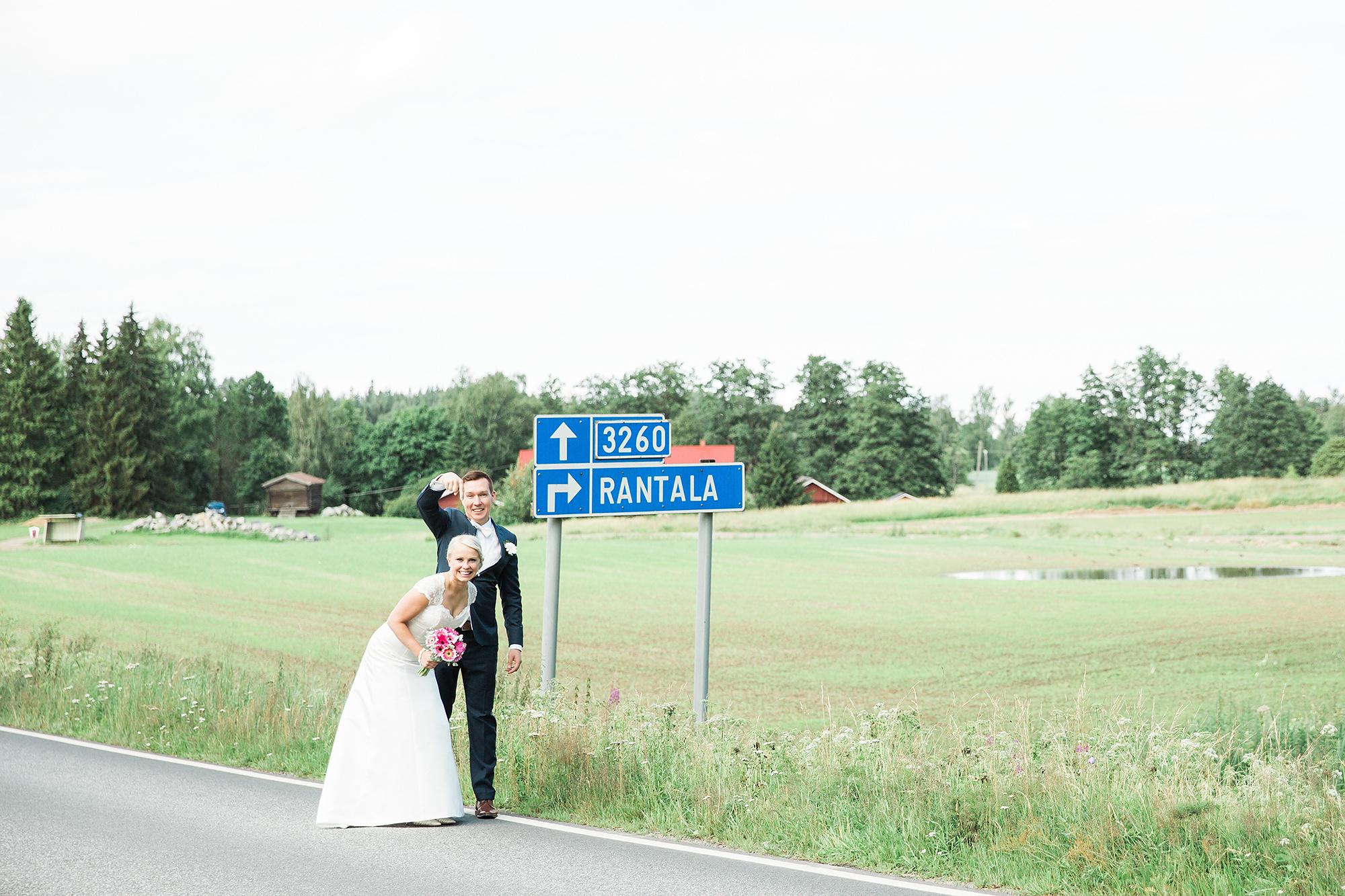 Hanna&Petteri, Orivesi, Einon Pirtti, dokumentaarinen hääkuvaus Pirkanmaalla