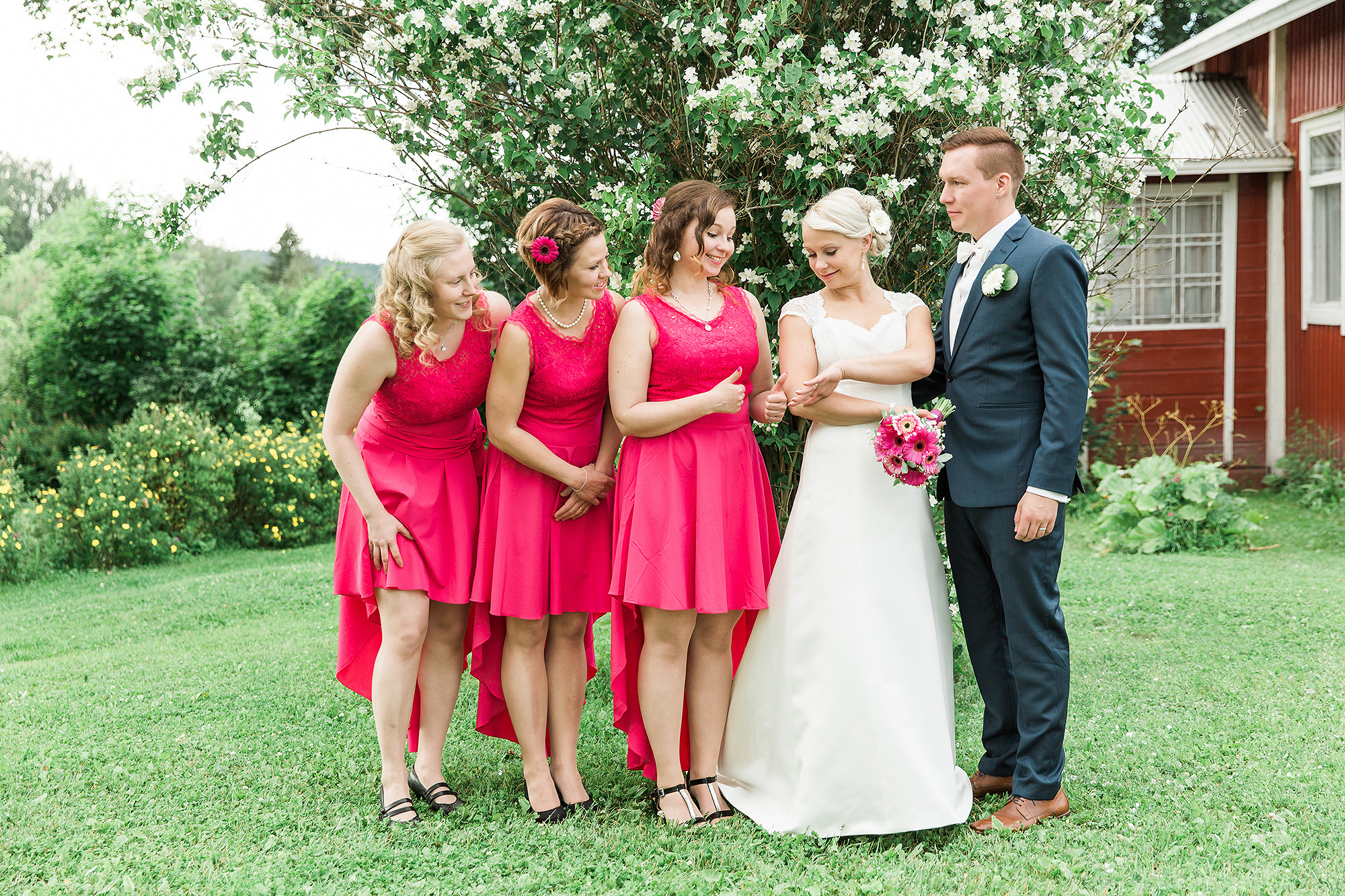 Hanna&Petteri, Orivesi, Einon Pirtti, dokumentaarinen hääkuvaus Pirkanmaalla