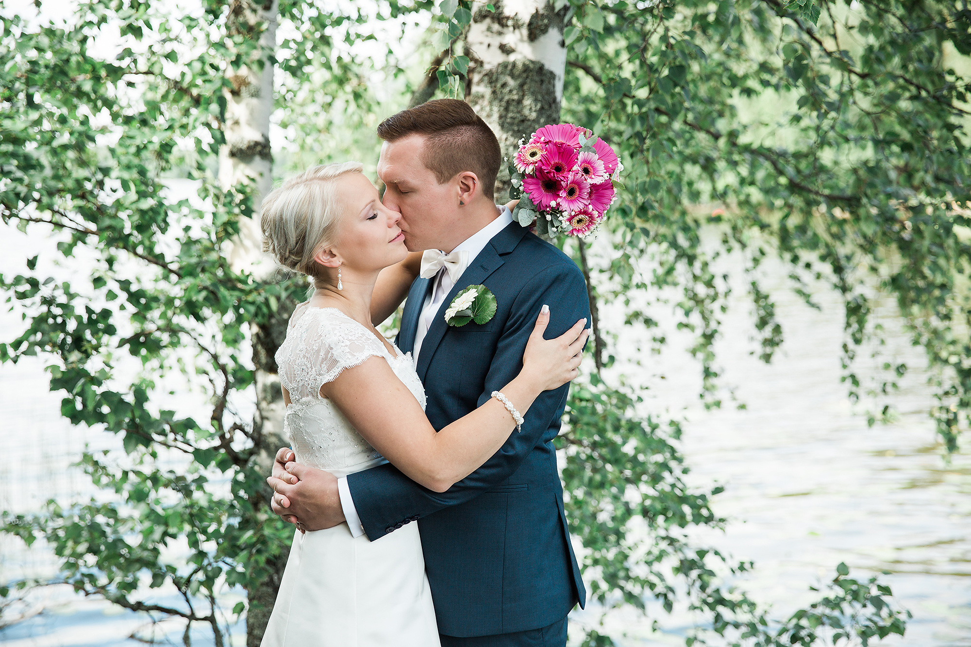 Hanna&Petteri, Orivesi, Einon Pirtti, dokumentaarinen hääkuvaus Pirkanmaalla