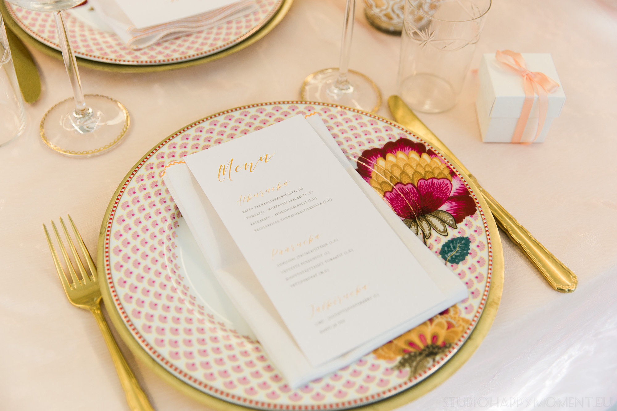 Crocus paperi - tuotekuvat