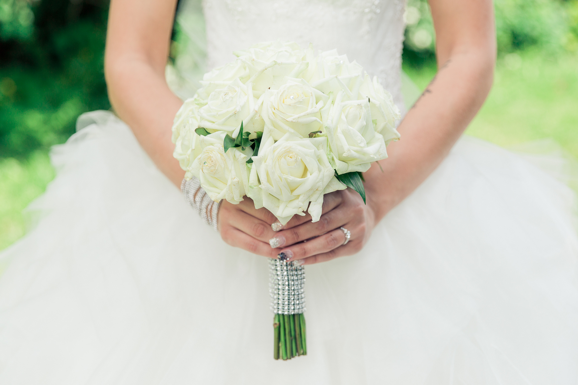 Kira&Mika, hääkuvaus Temppeliaukion kirkko, Vanha Viilatehdas