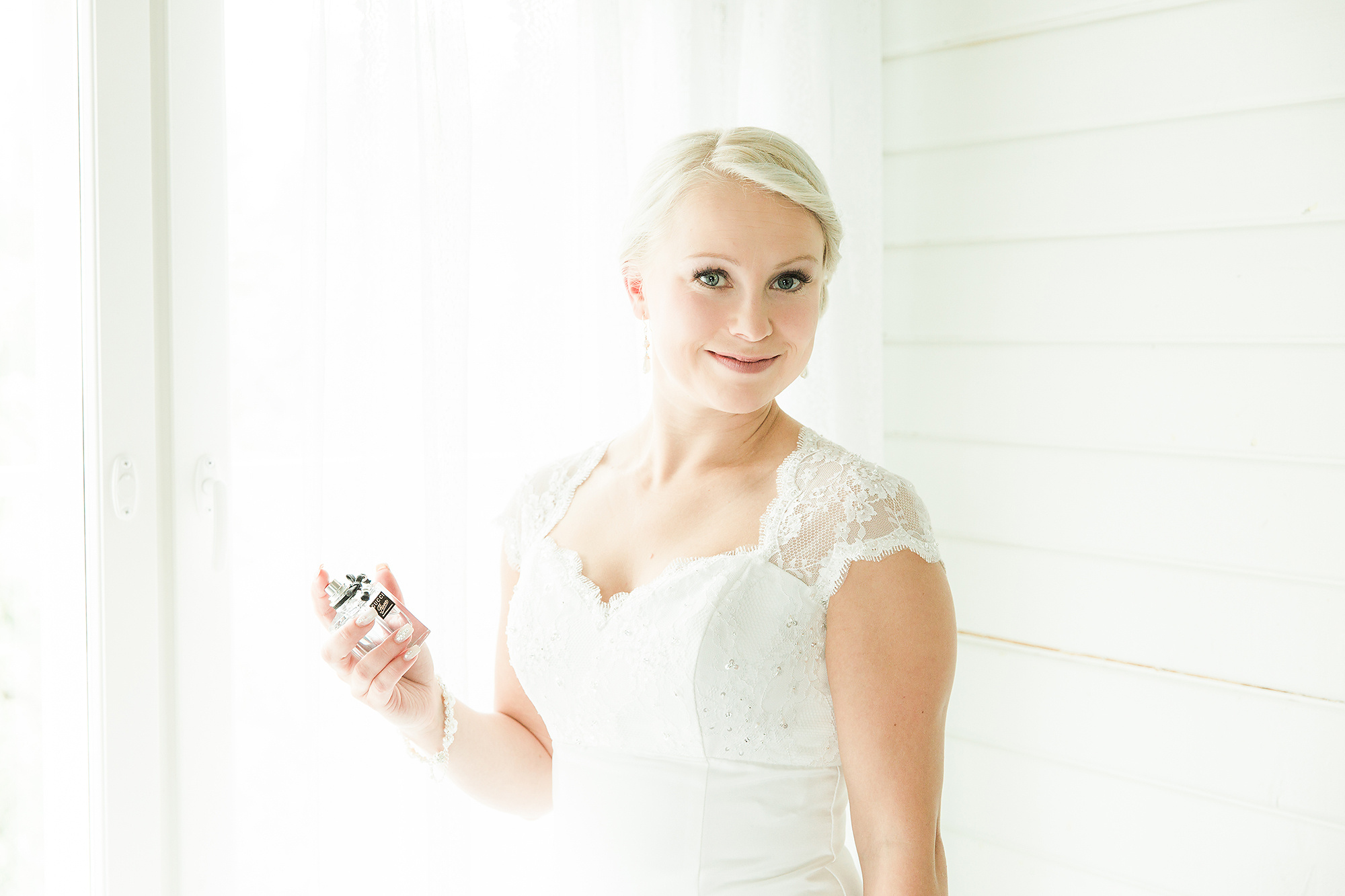 Hanna&Petteri, Orivesi, Einon Pirtti, dokumentaarinen hääkuvaus Pirkanmaalla